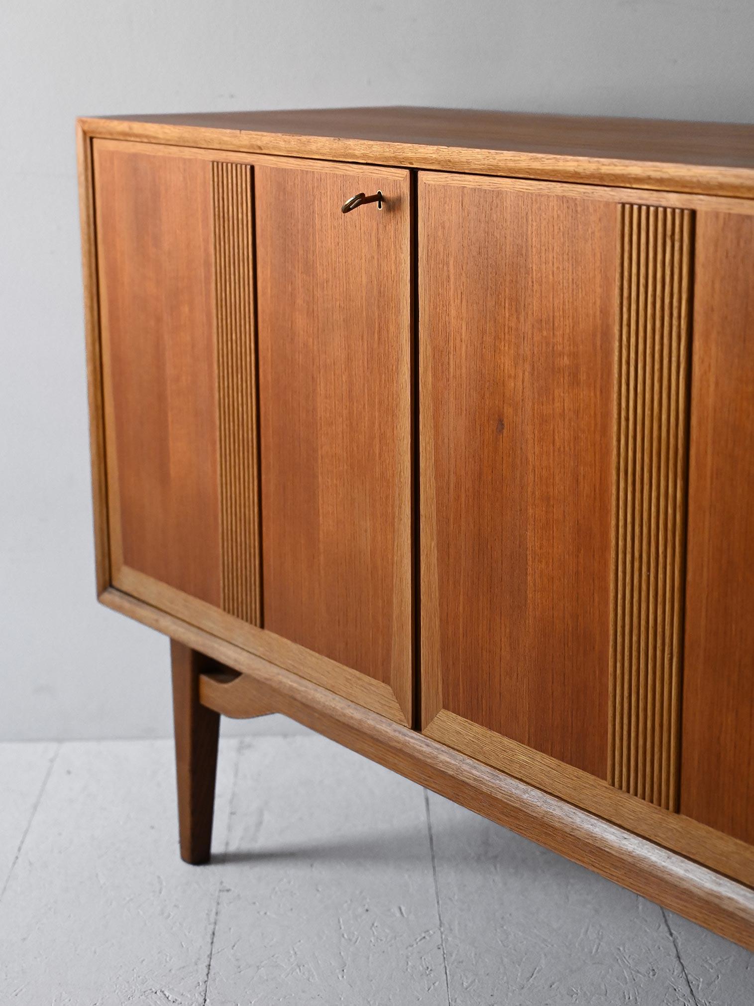Swedish teak and oak sideboard 4
