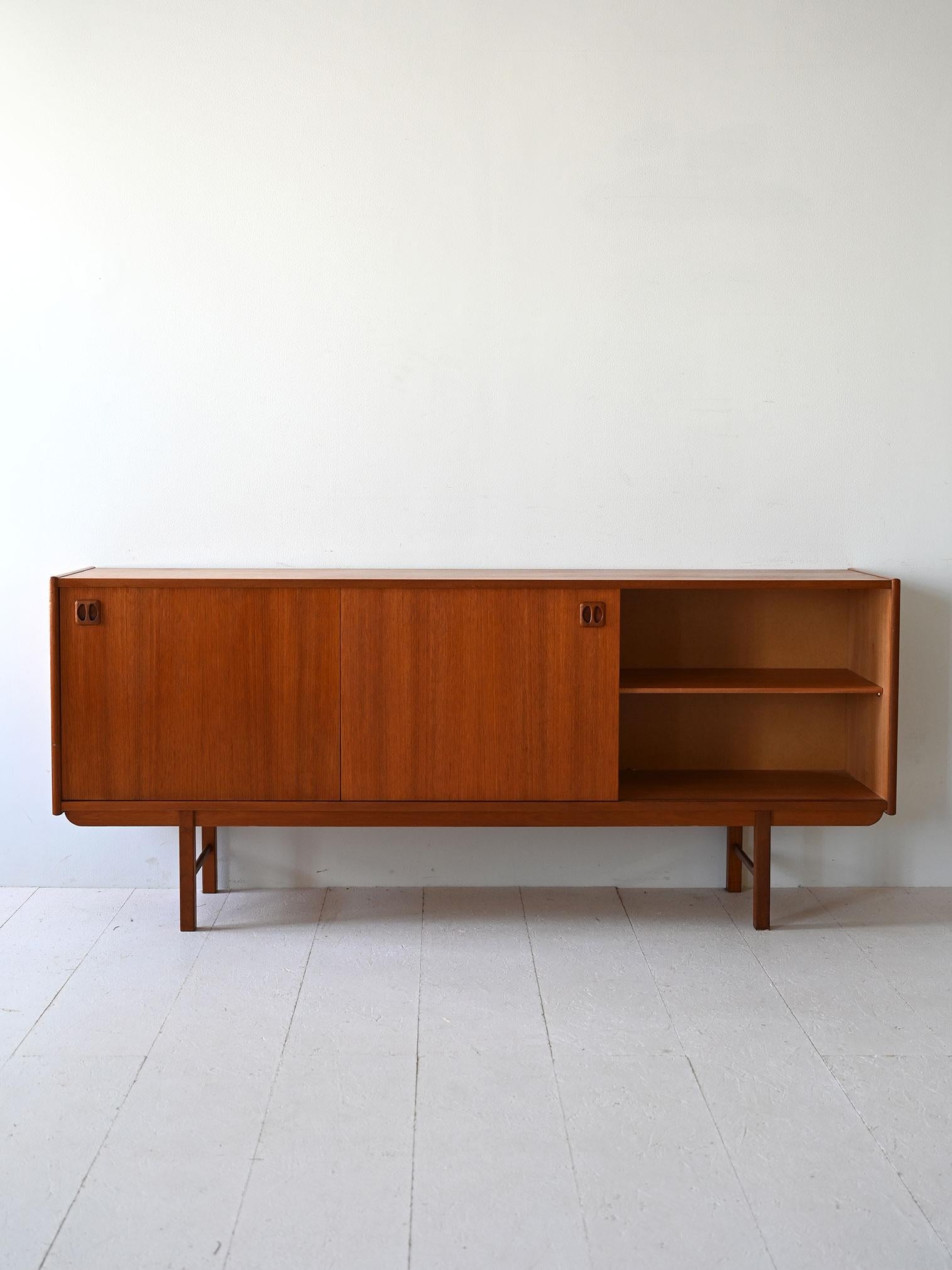 Scandinavian Modern Sideboard svedese originale anni '60