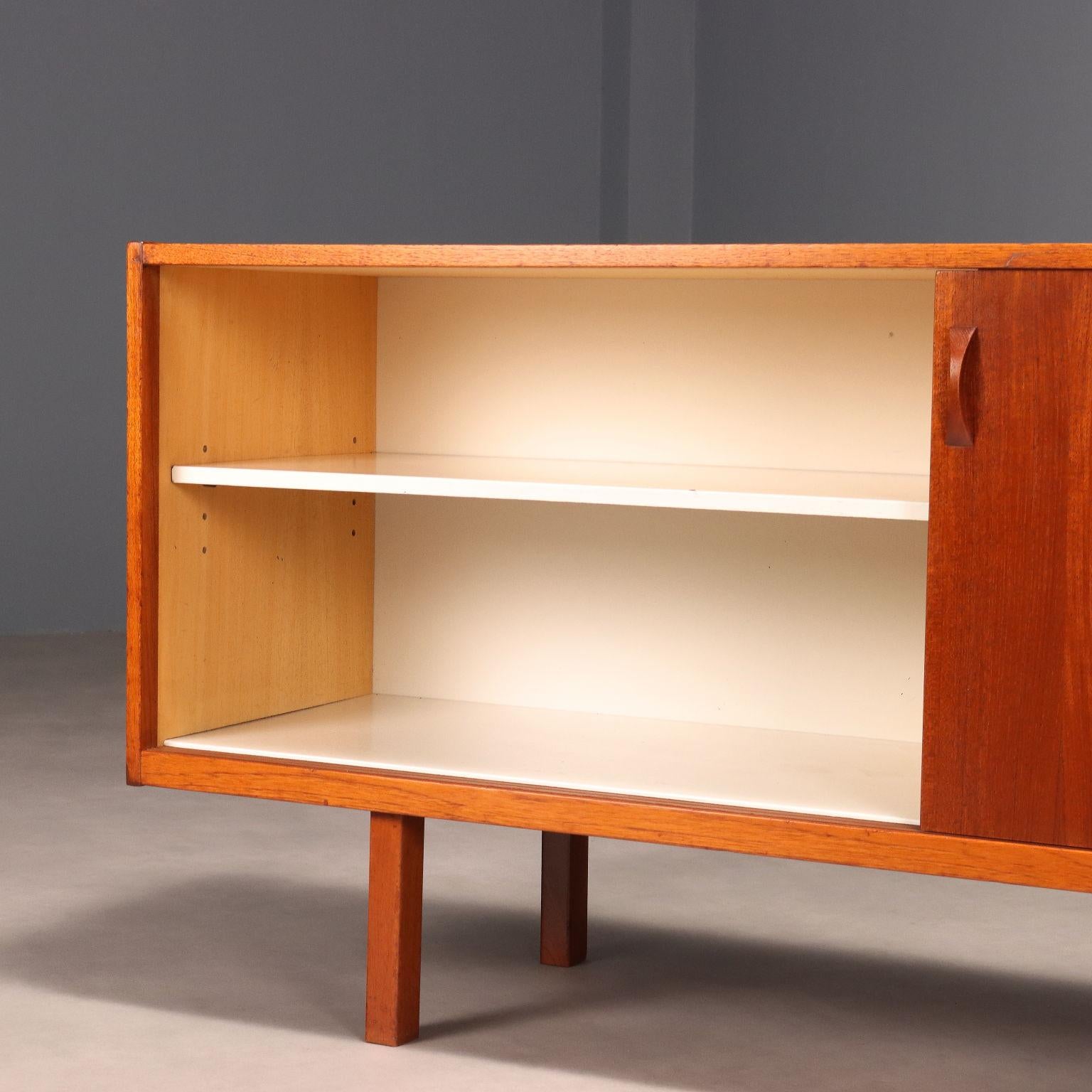 Aparador sueco Ulferts 1960s Mid-20th Century en venta