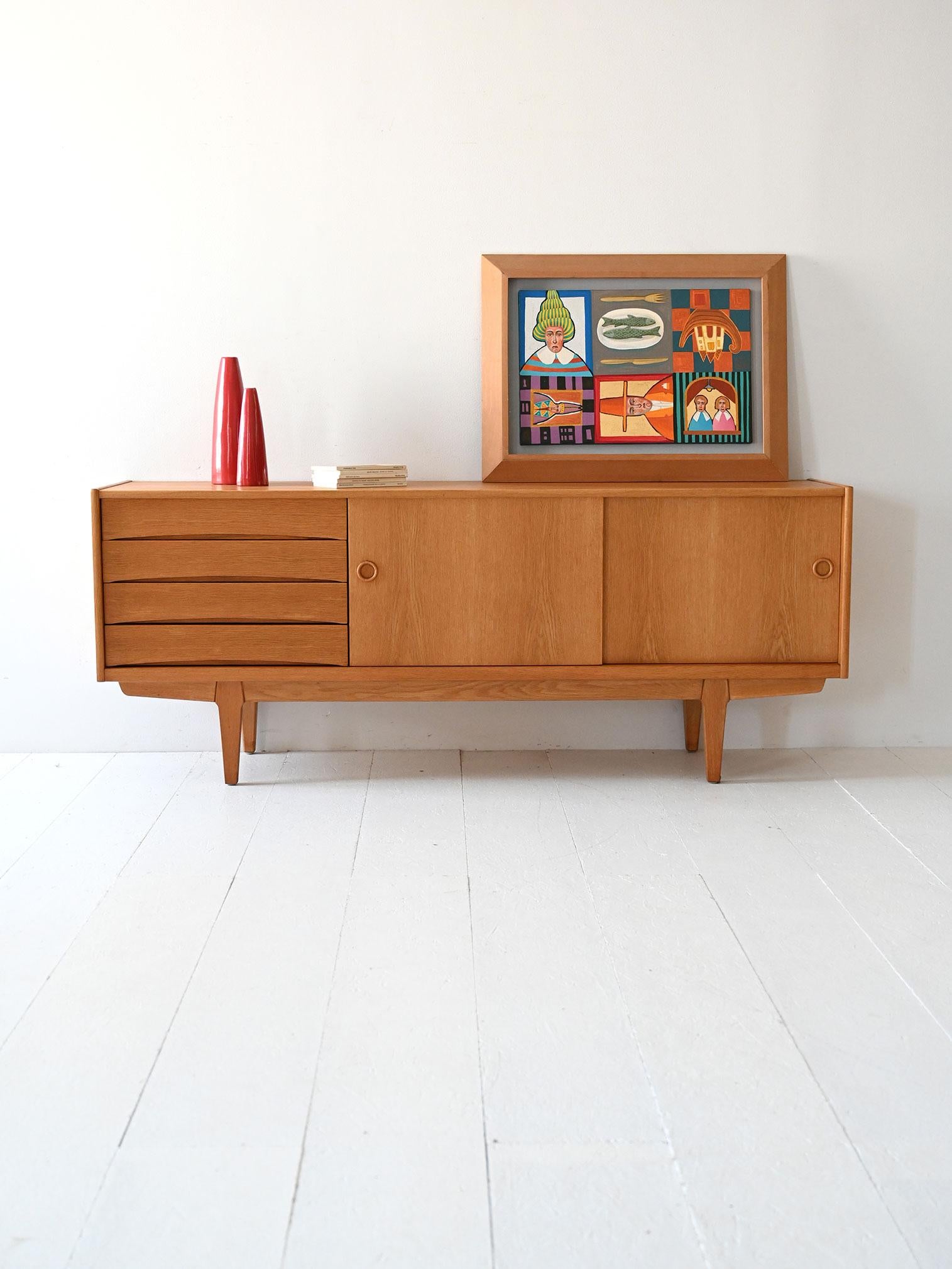 Buffet vintage en chêne modèle 