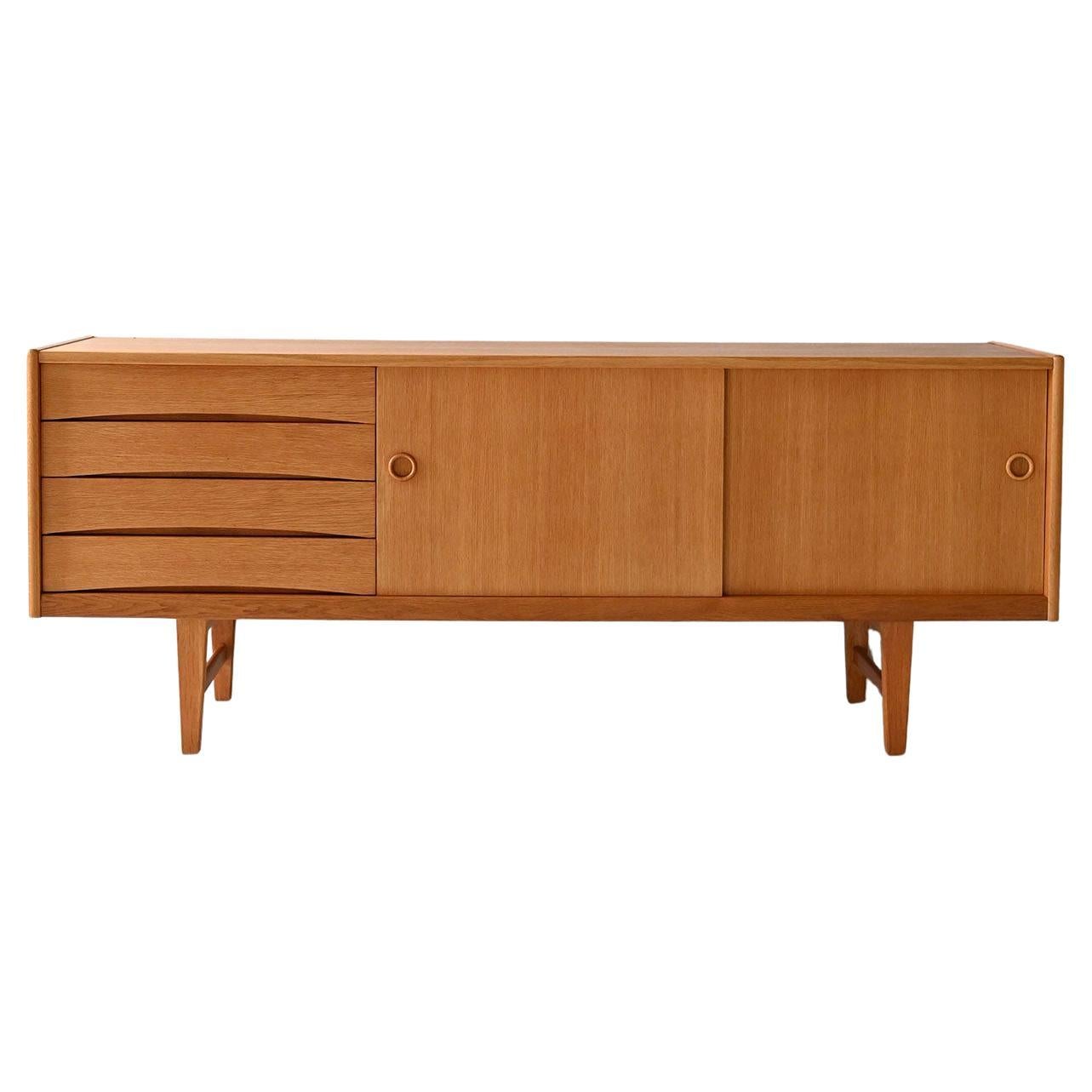 Buffet "Ulvo" en chêne suédois par Erik Wørts pour IKEA, années 1960
