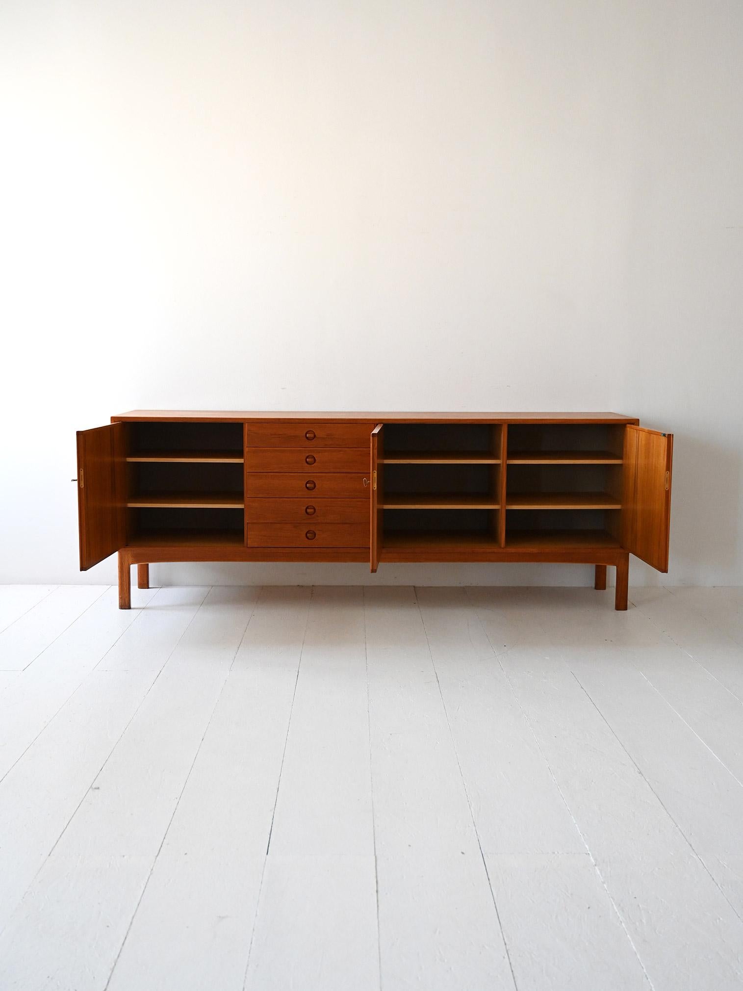 Scandinave moderne Buffet en teck 