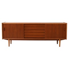 Buffet 'Trio' en teck et chêne par Nils Jonsson pour Hugo Troeds, 1960s