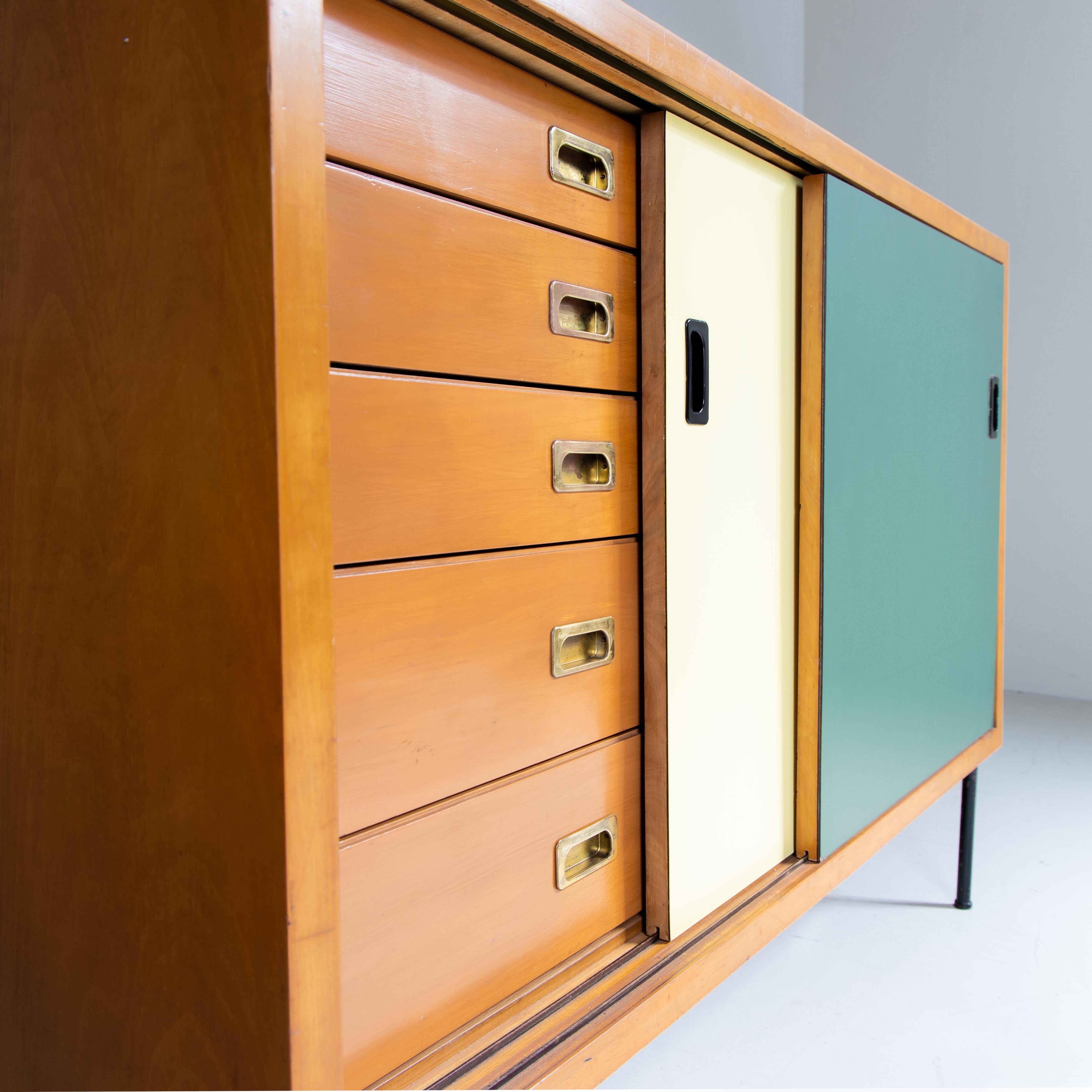 Sideboard - Cassettiera in legno e formica, 1960 in vendita 1