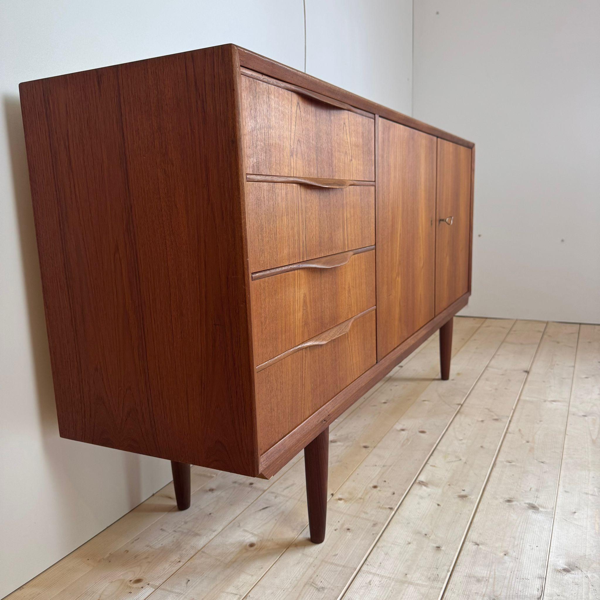 Teak Sideboard vintage, Denmark 1960 For Sale