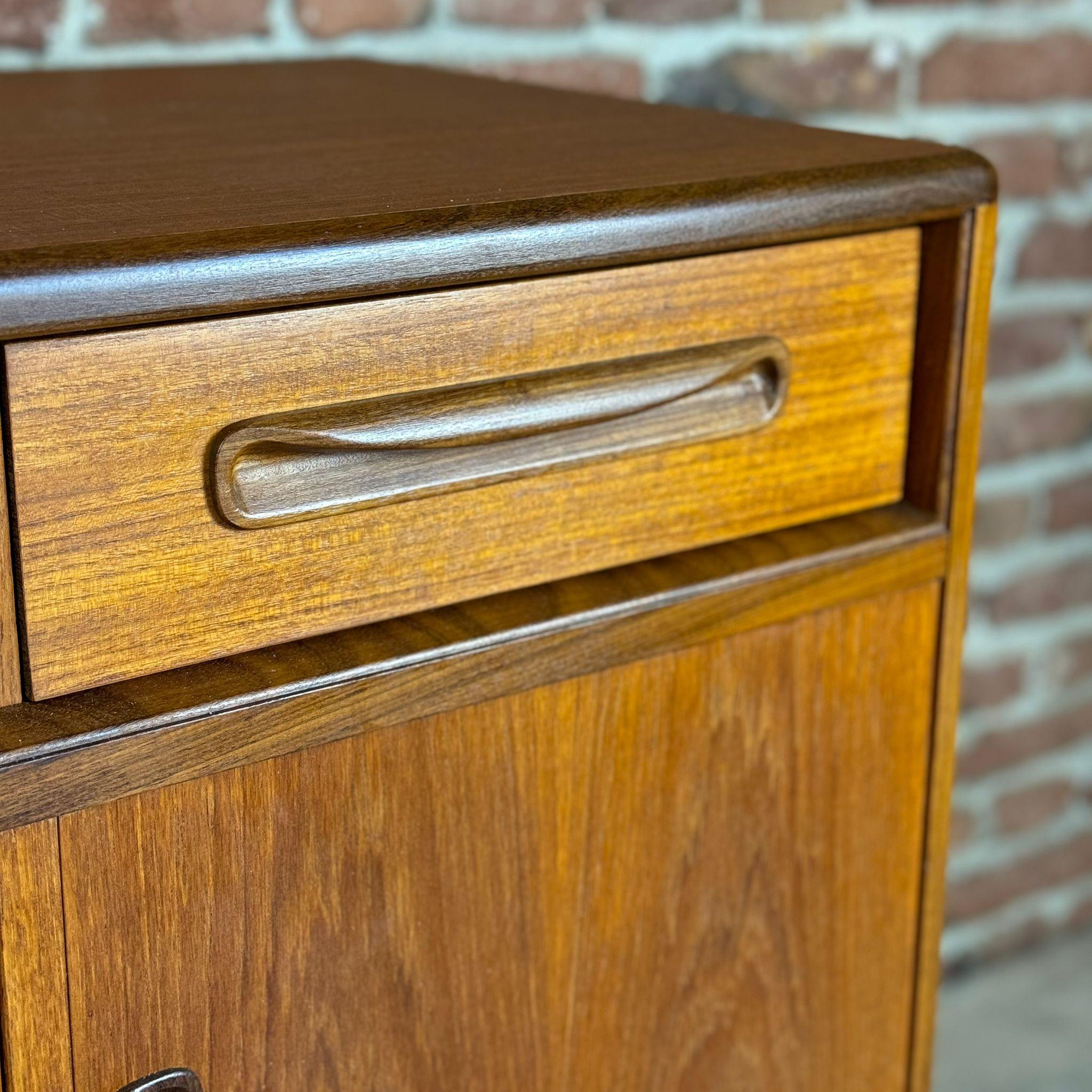 Sideboard vintage, GPlan, UK 1960 3