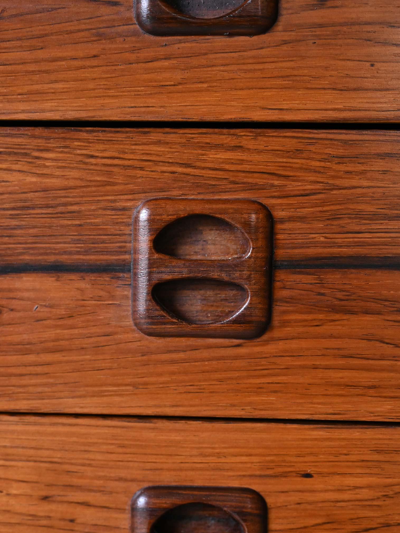 Vintage rosewood sideboard For Sale 2