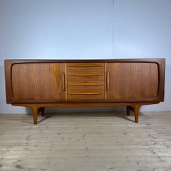 Sideboard vintage in teak, Johannes Andersen, Denmark 1960