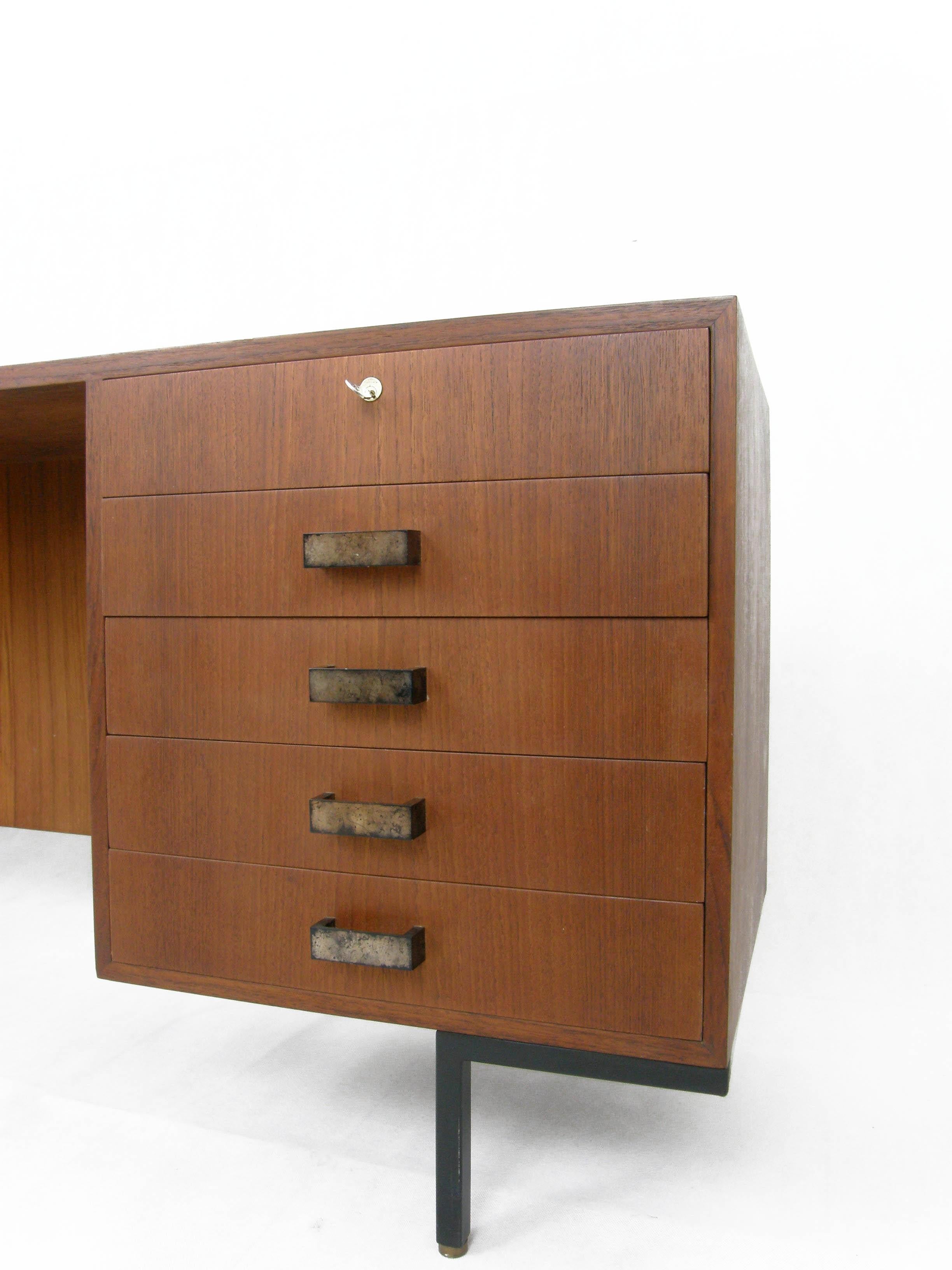 Italian Vintage sideboard Paolo Tilche for Arform, italy 1960s For Sale