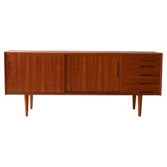 Buffet scandinave vintage par Nils Jonsson