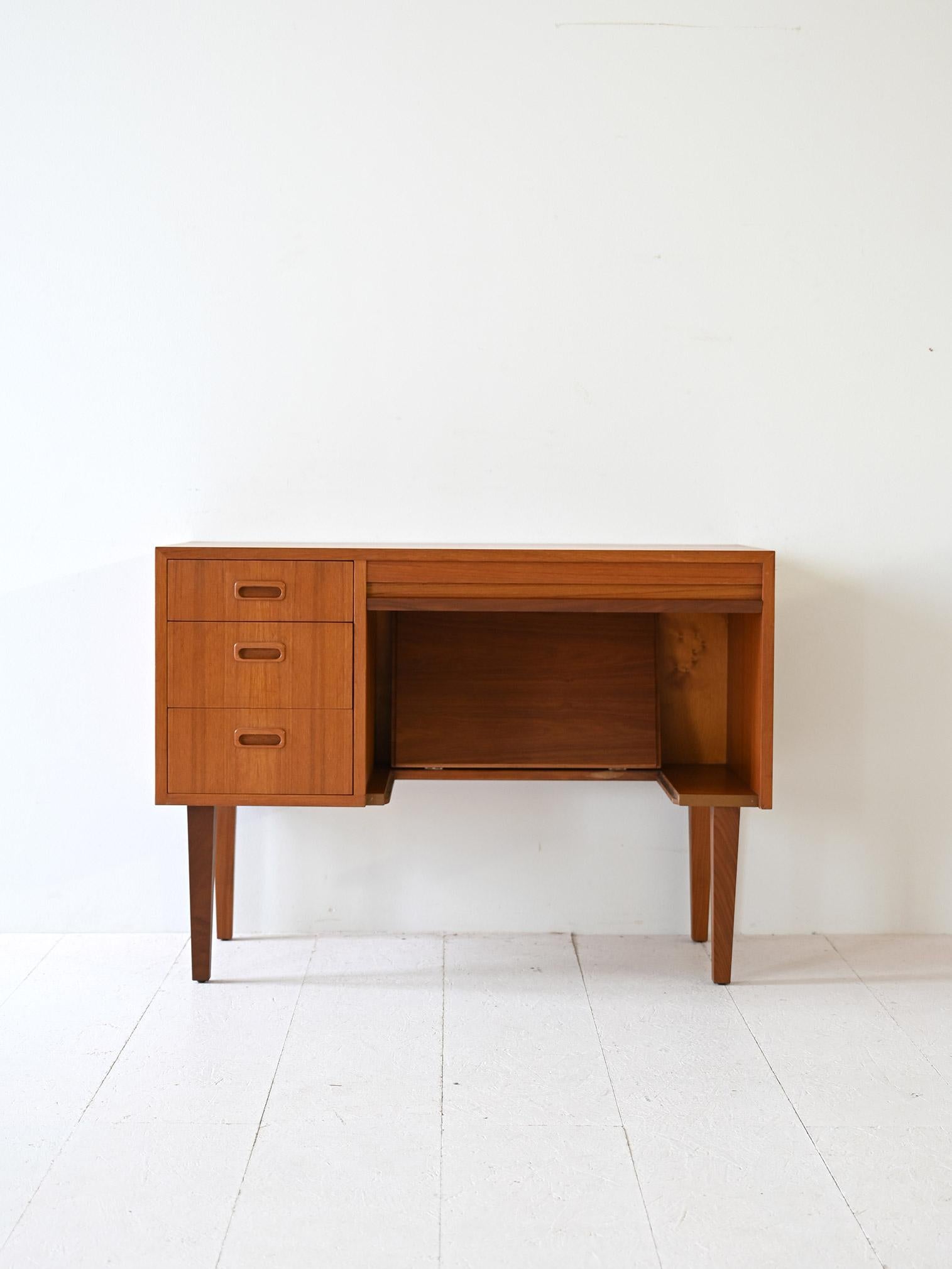 Scandinavian Vintage transformable sideboard For Sale