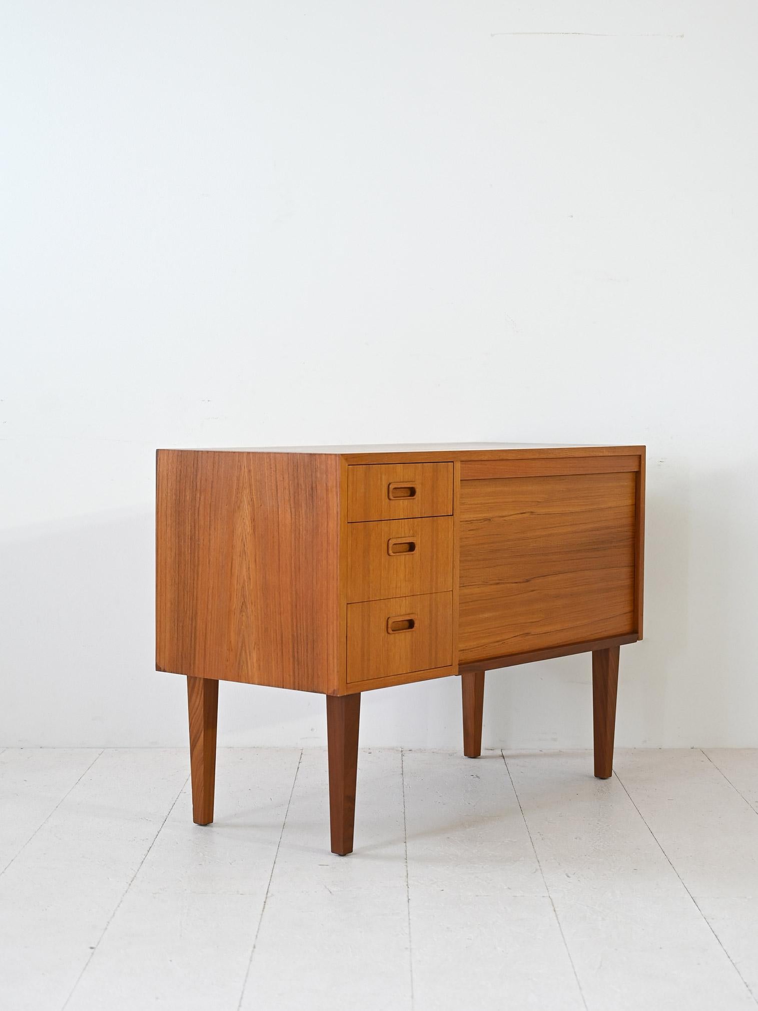 Vintage transformable sideboard In Good Condition For Sale In Brescia, IT