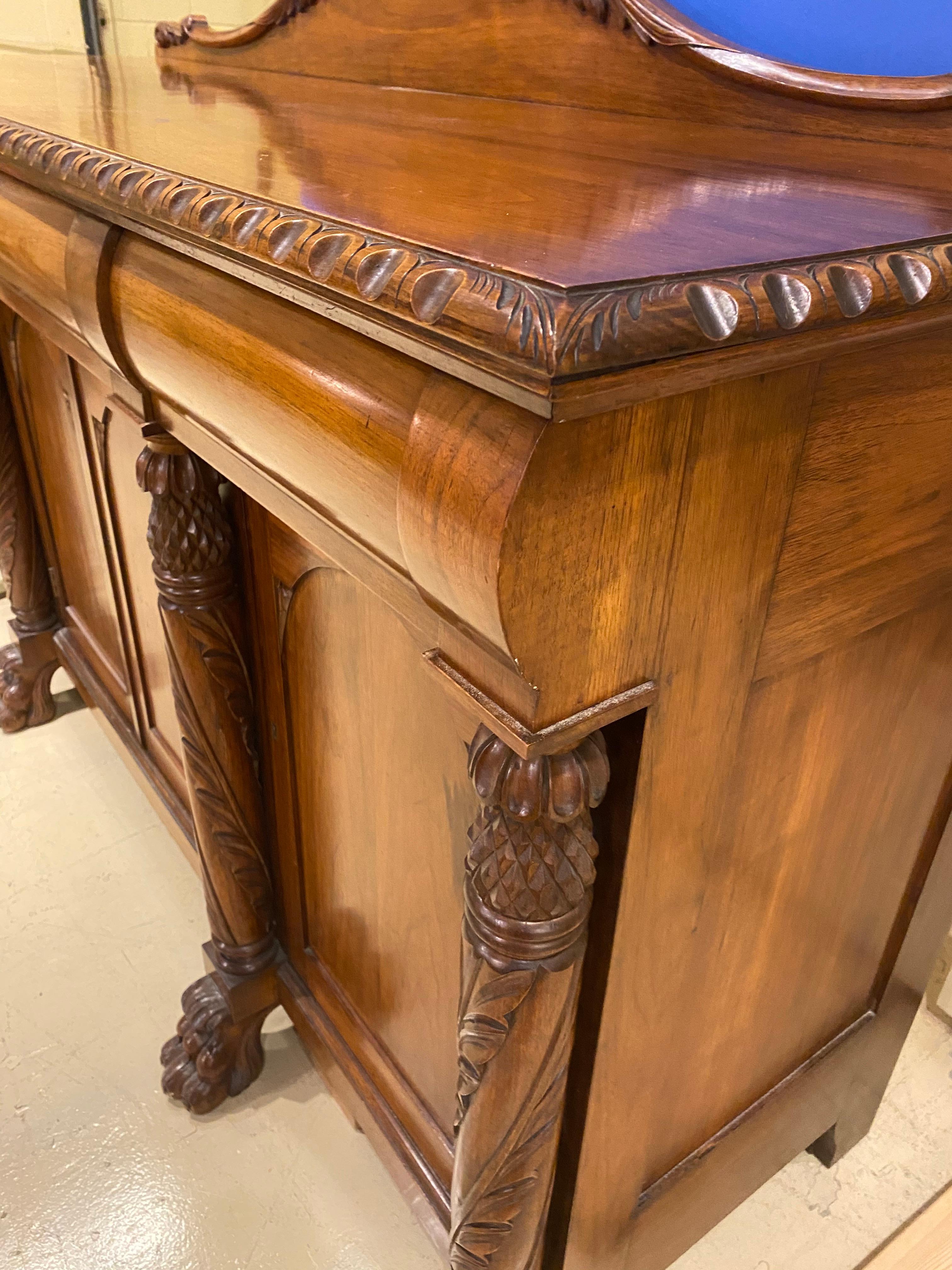 Sideboard Walnut Carved In Good Condition For Sale In Toronto, CA