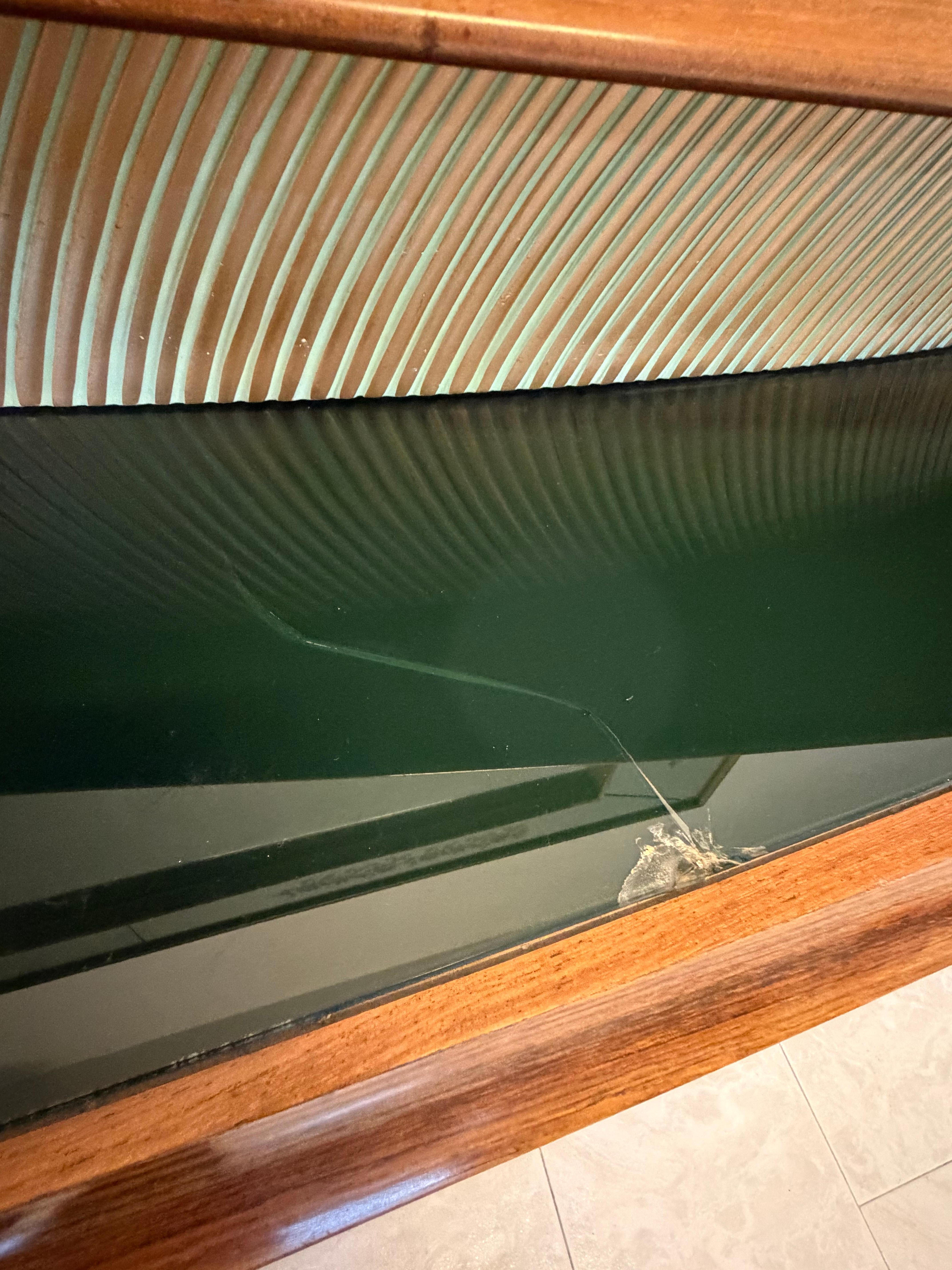 Sideboard with backlit mirror attributed to Vittorio Dassi, 1950s For Sale 5