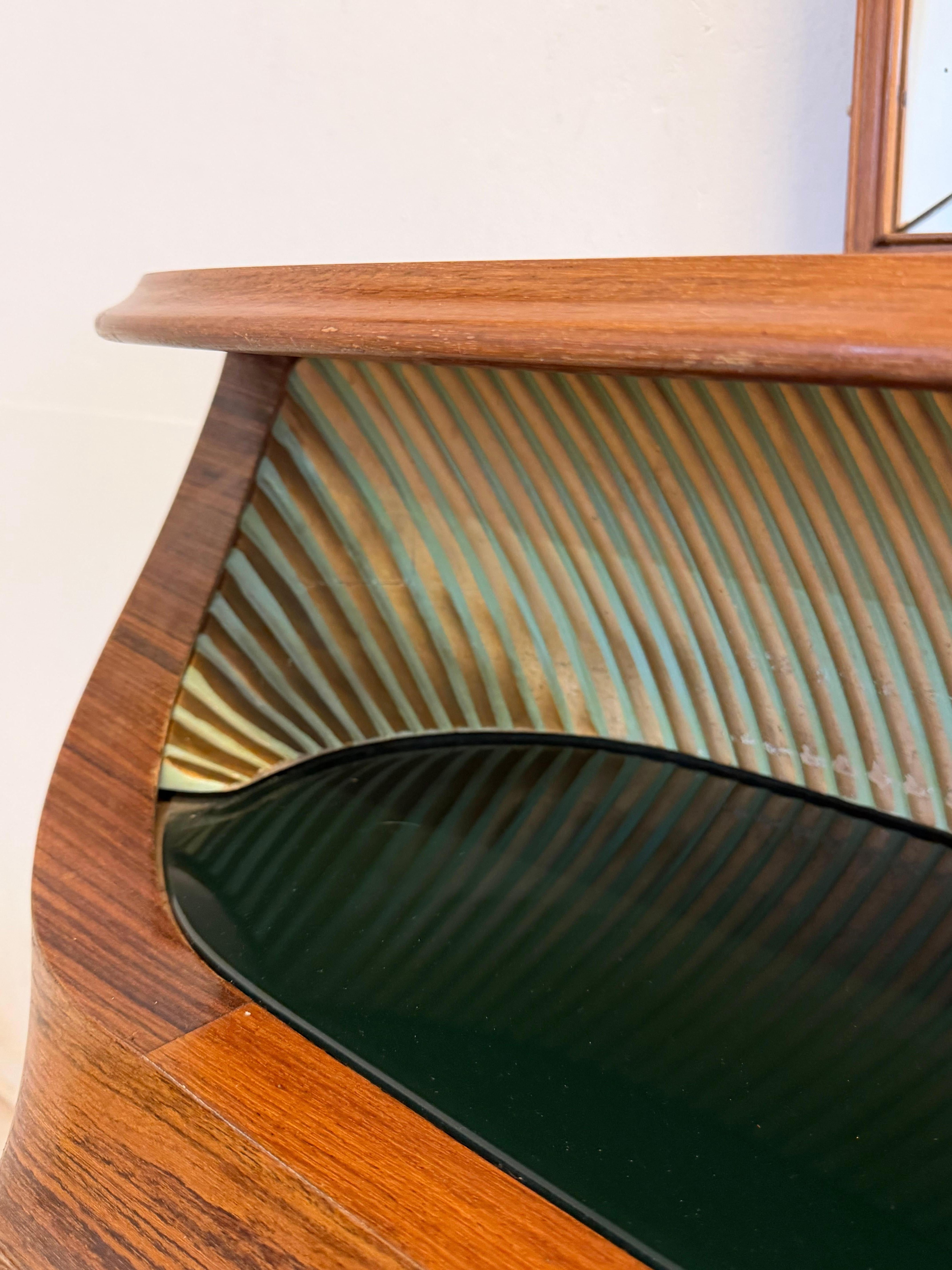 Sideboard with backlit mirror attributed to Vittorio Dassi, 1950s For Sale 7