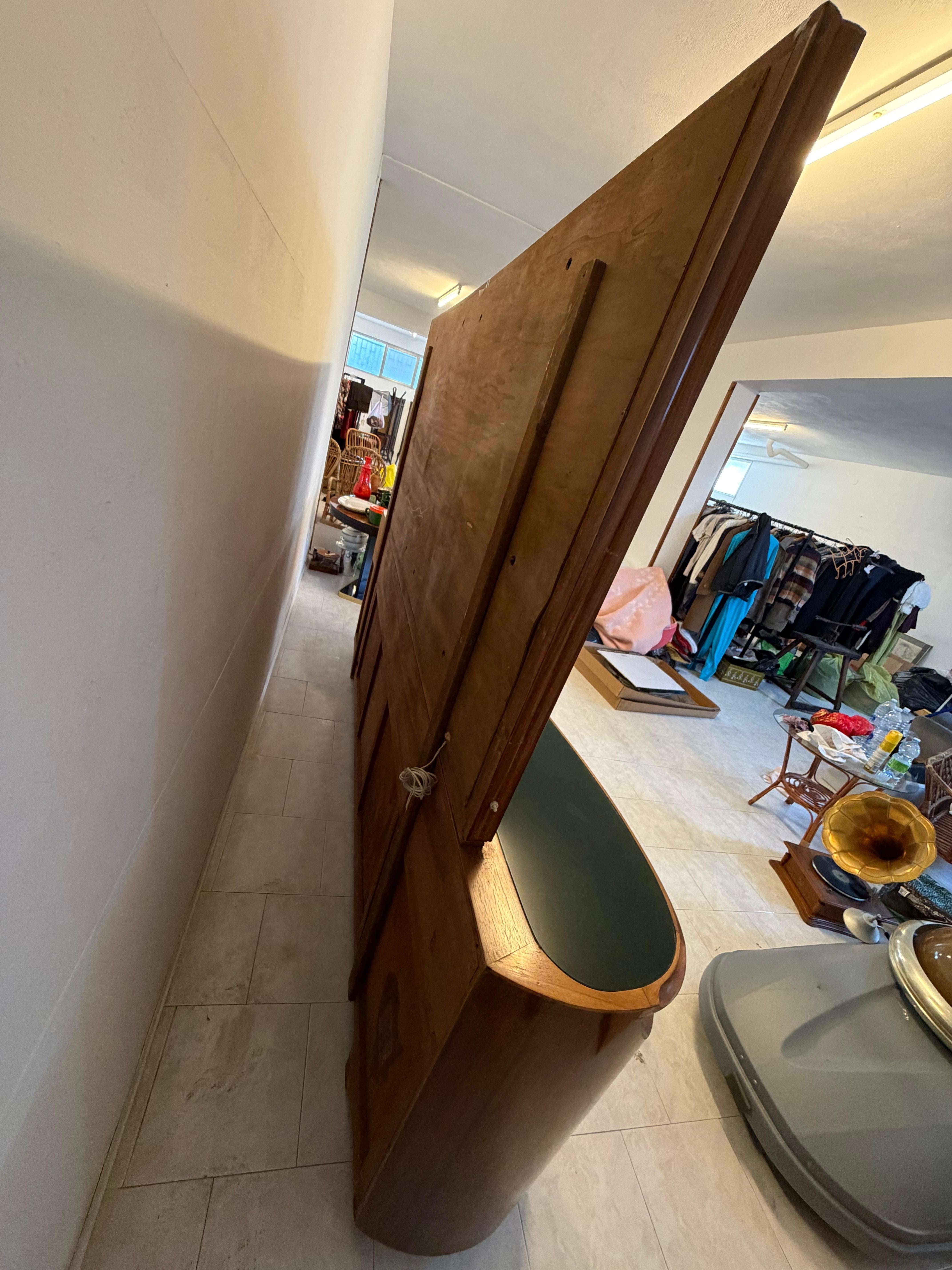 Sideboard with backlit mirror attributed to Vittorio Dassi, 1950s For Sale 10