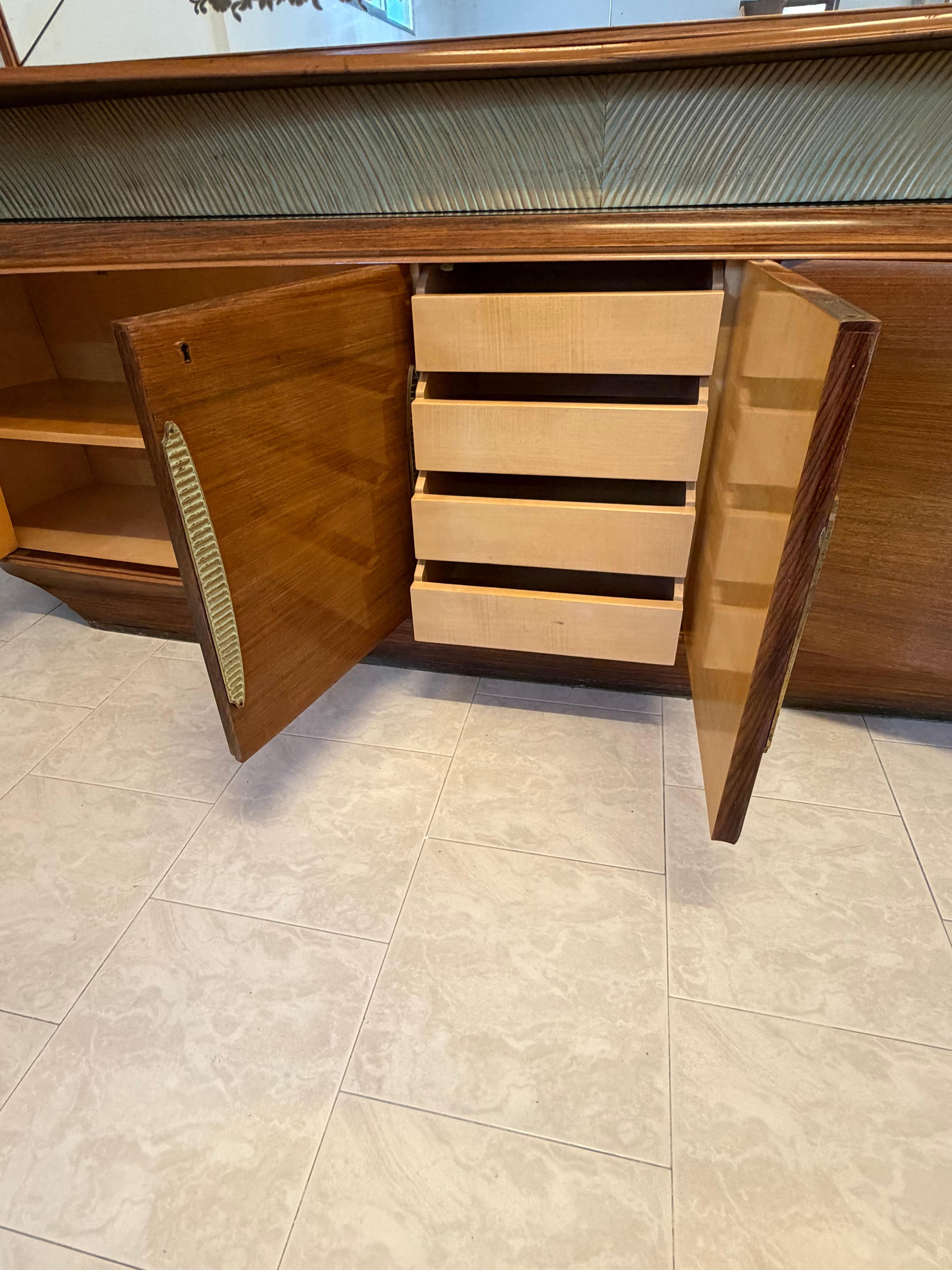 Brass Sideboard with backlit mirror attributed to Vittorio Dassi, 1950s For Sale
