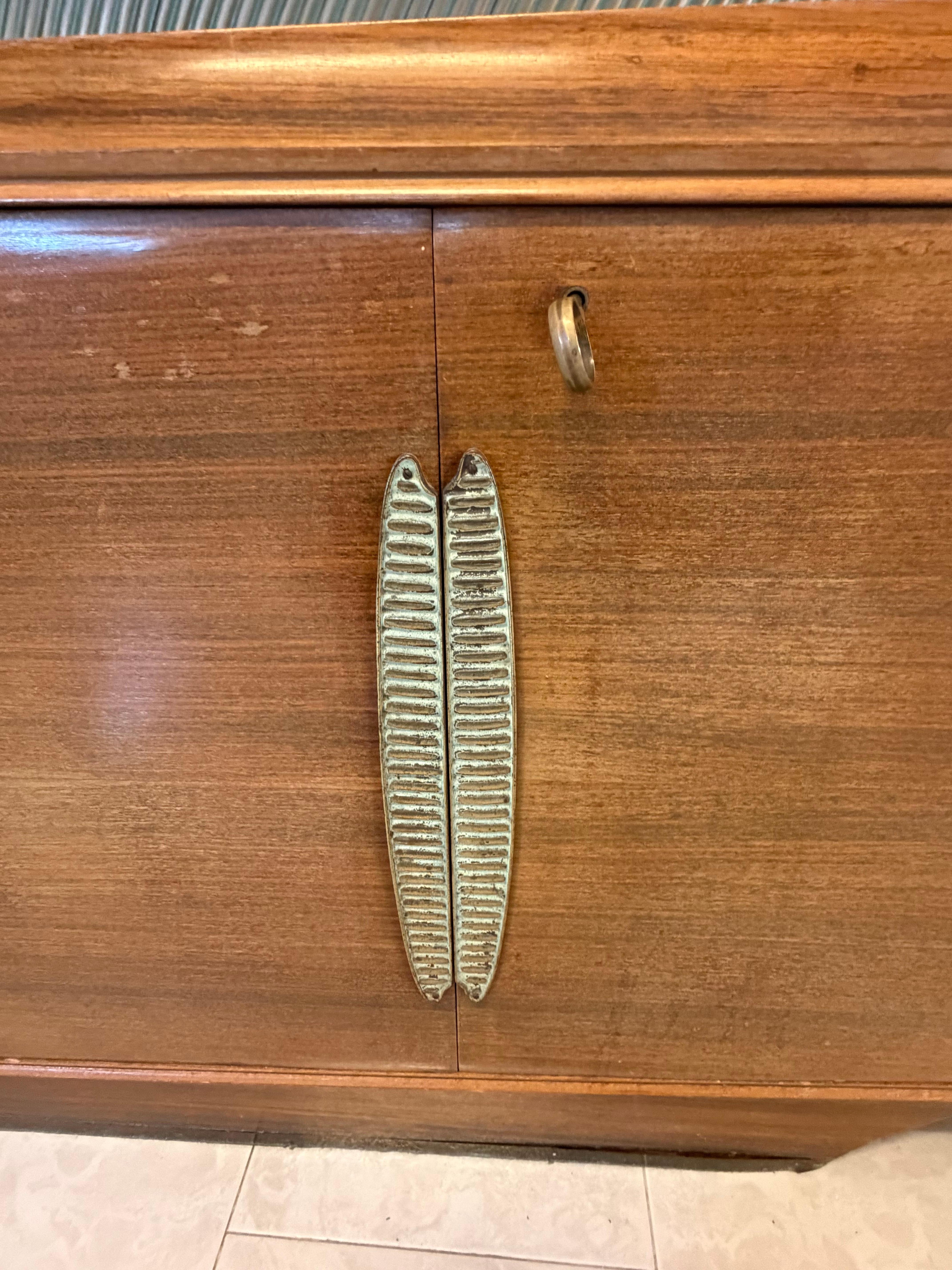 Sideboard with backlit mirror attributed to Vittorio Dassi, 1950s For Sale 4