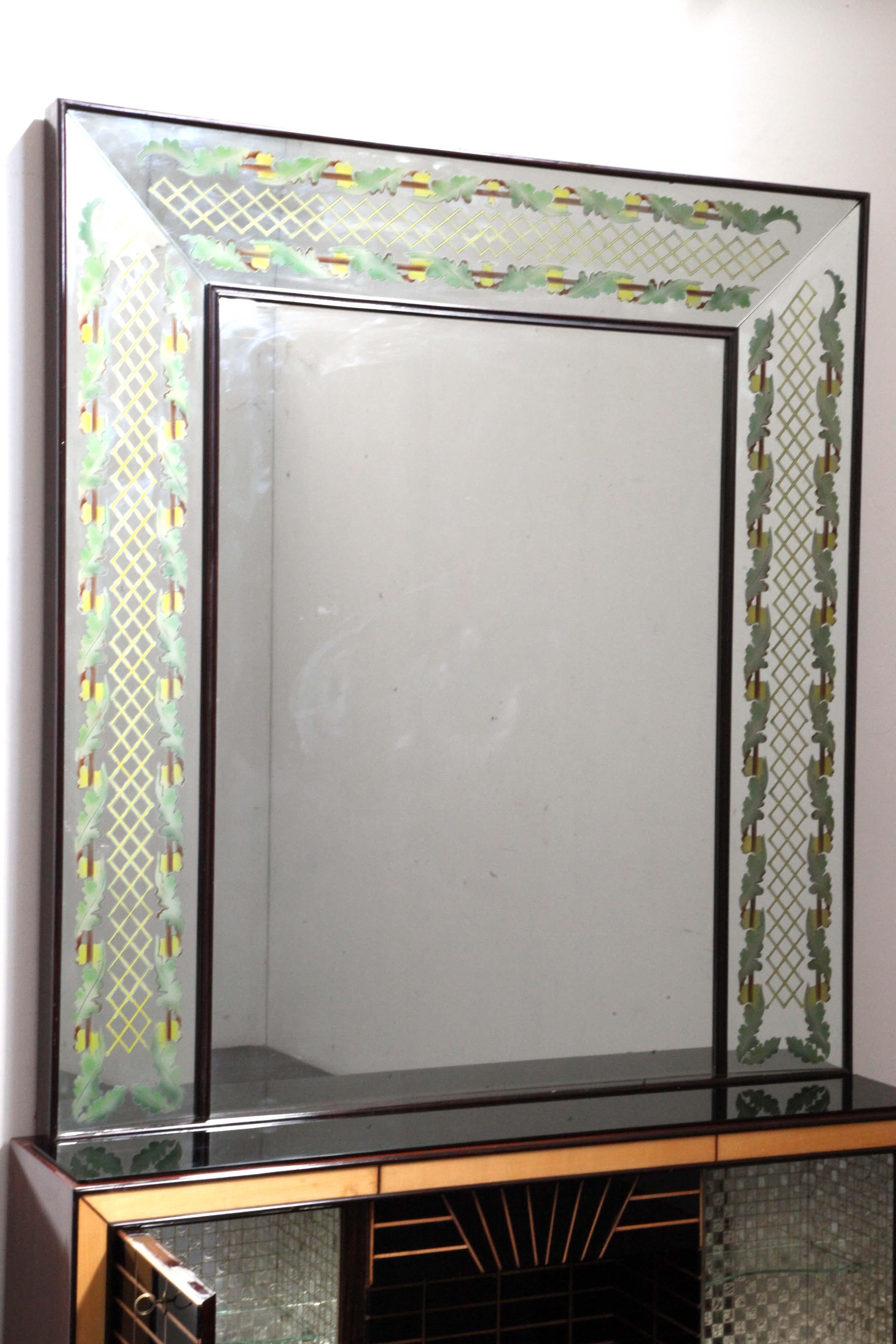 Verre opalin Enfilade avec miroir de Luigi Brusotti, années 1940 en vente