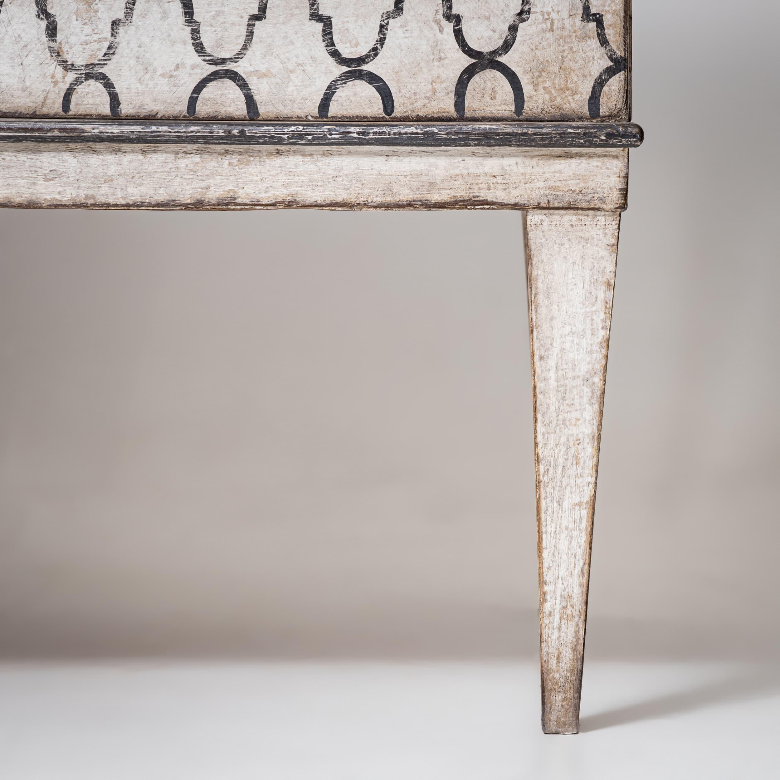 Sideboard with New Hand-Painted Design, Early 20th Century For Sale 4
