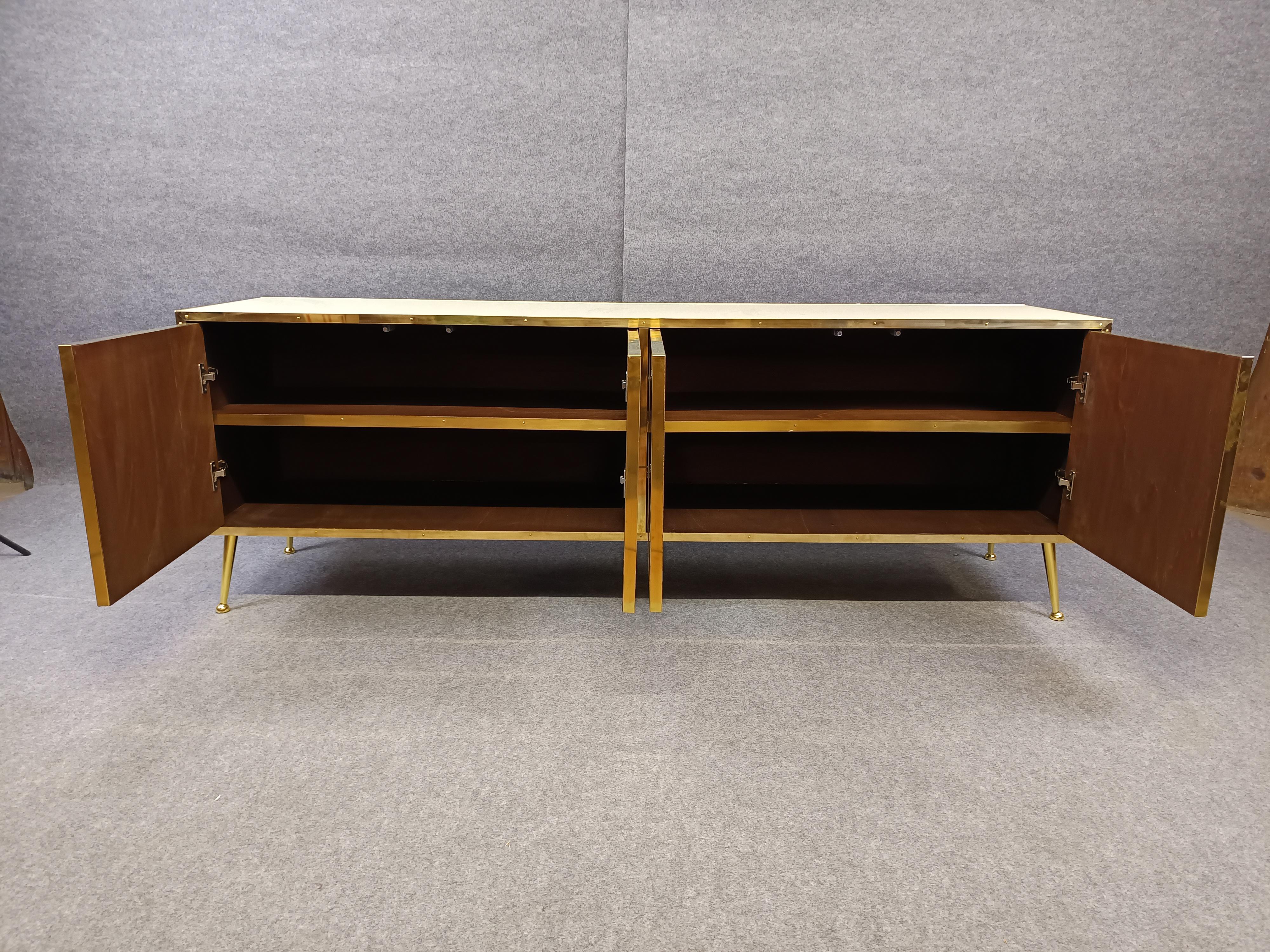 Buffet avec portes en verre Murano blanc et noir optique Made in Italy Disponible en vente 5