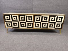 Sideboard mit Türen aus optischem schwarzem und weißem Murano Glass Made in Italy Erhältlich