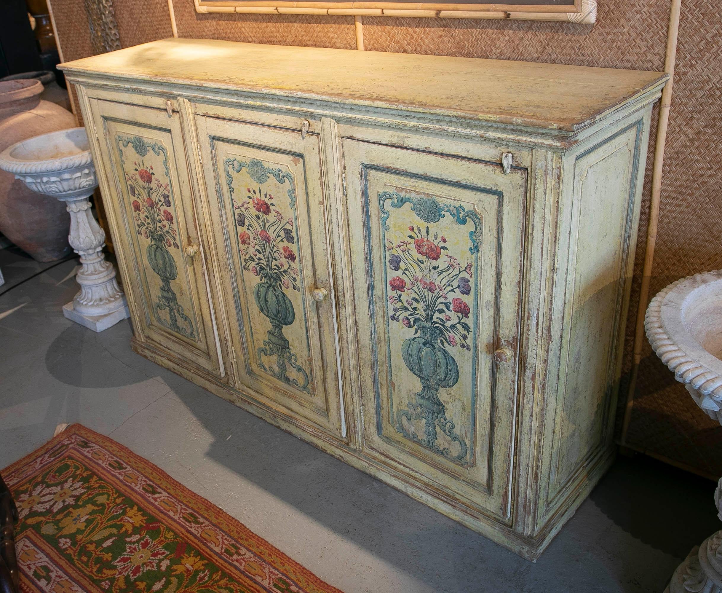 Hand-Painted Sideboard with polychromed Doors Decorated with Vases with Flowers  For Sale