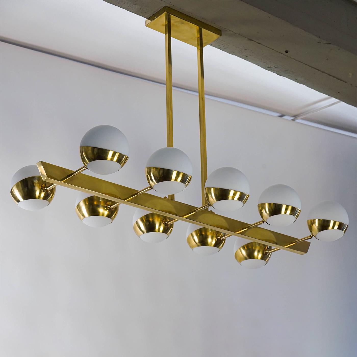 Siderale 10-Light Brass And Glass Chandelier by Silvio Piattelli im Zustand „Neu“ im Angebot in Milan, IT