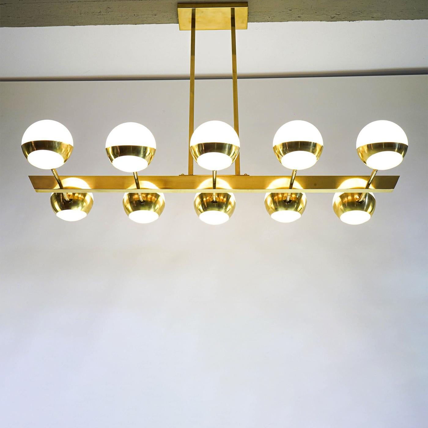 Siderale 10-Light Brass And Glass Chandelier by Silvio Piattelli (21. Jahrhundert und zeitgenössisch) im Angebot