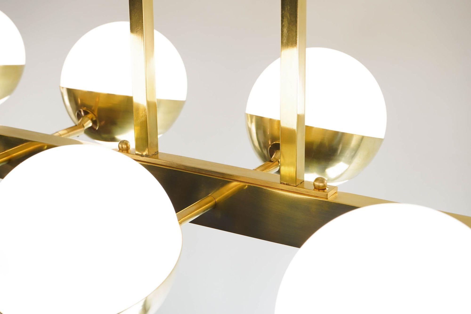 Siderale 10 lights Brass and Lattimo glass Chandelier, Silvio Piattelli Design For Sale 2