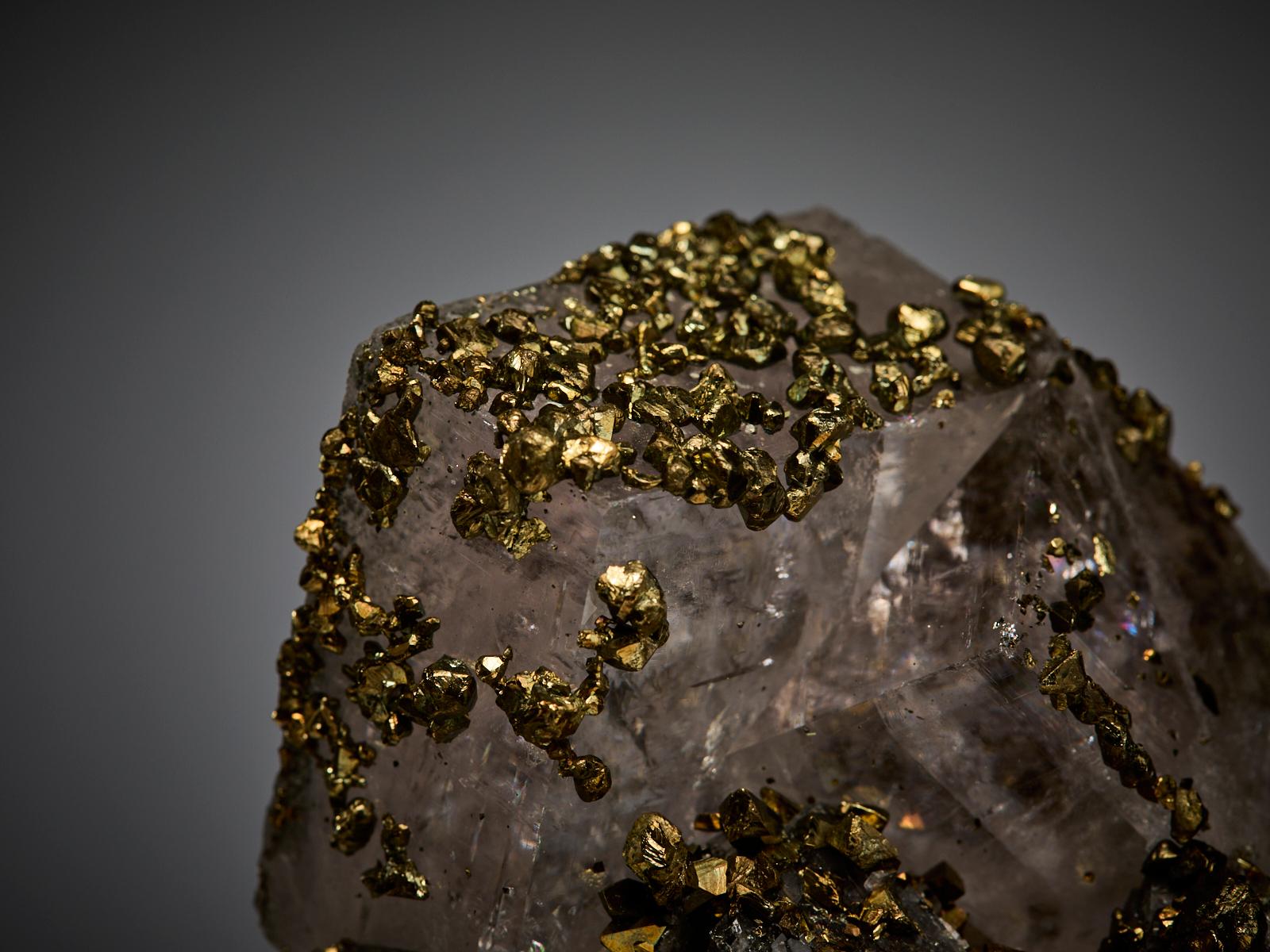 Siderite with Pyrite im Angebot 5