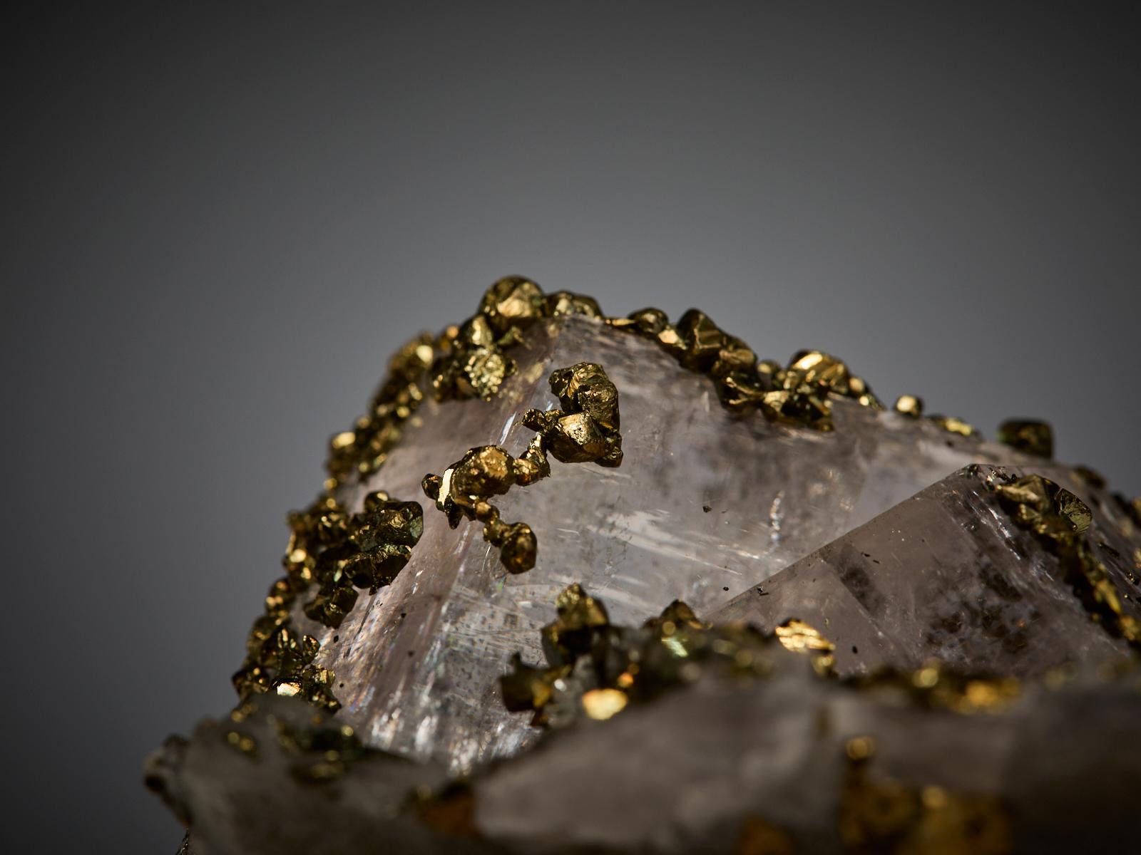 Siderite with Pyrite im Angebot 14