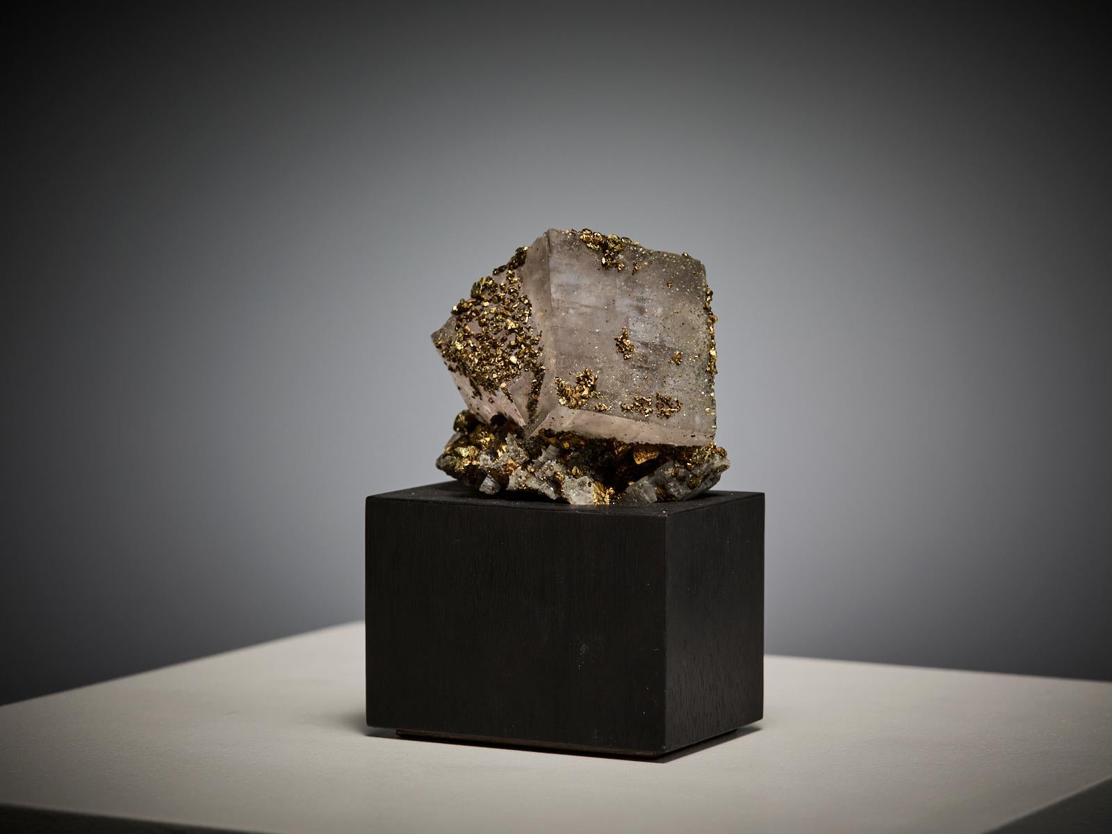Siderite with Pyrite im Angebot 3