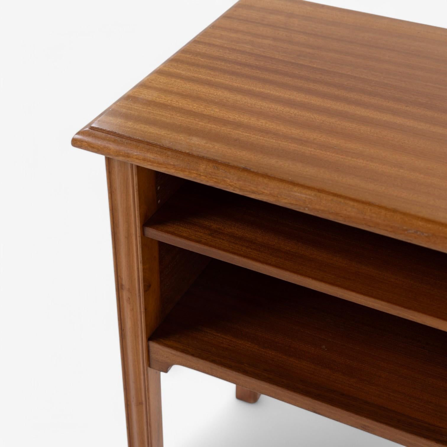 Table d'appoint en acajou de Kaare Klint en vente 2
