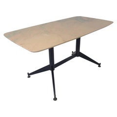 Tavolino da salotto Marmo Italia nello stile di Gio Ponti Tavolino da caffè Metallo Ottone, anni '60