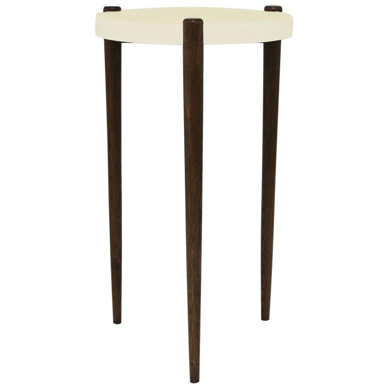 Sidetable with Ivory Lacquer Painted Top and Oak Wood Legs For Sale