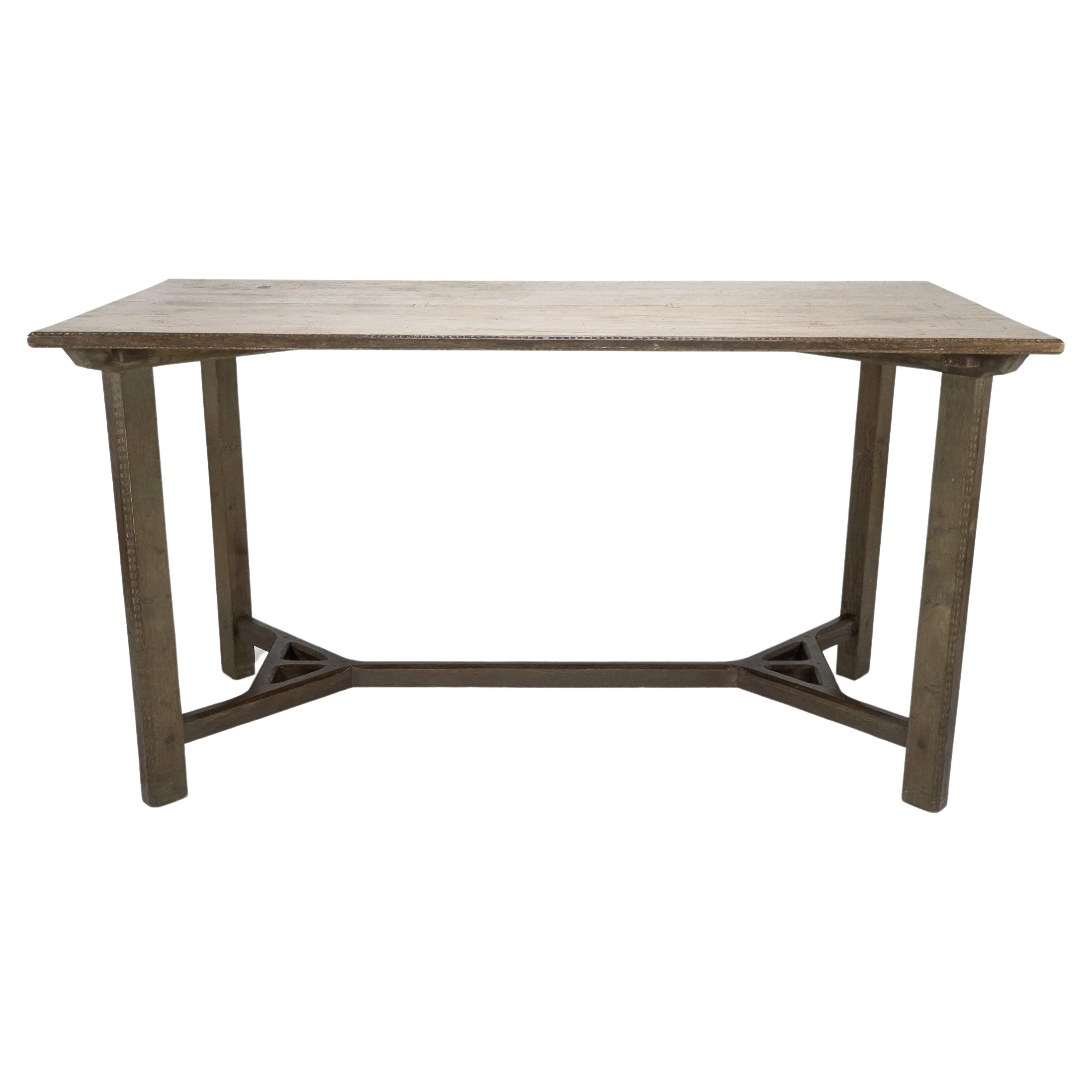 Sidney Barnsley (attributed). A rare Cotswold School hayrake oak dining