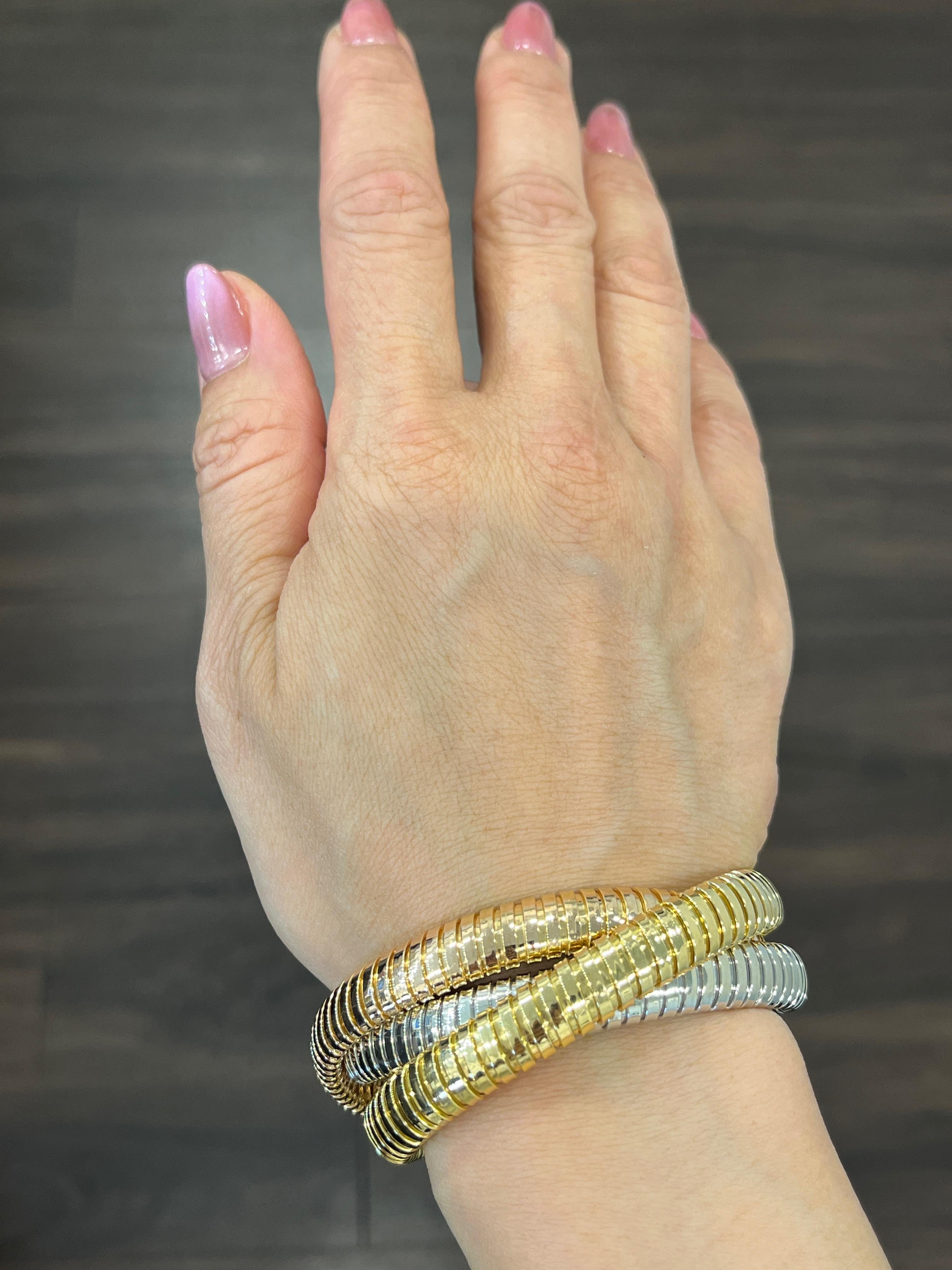 Sidney Garber 18k Yellow, Rose and White Gold Rolling Bangle Bracelet For Sale 1