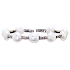 Sidney Garber Freshwater Pearl Diamond 18 Karat White Gold Bracelet