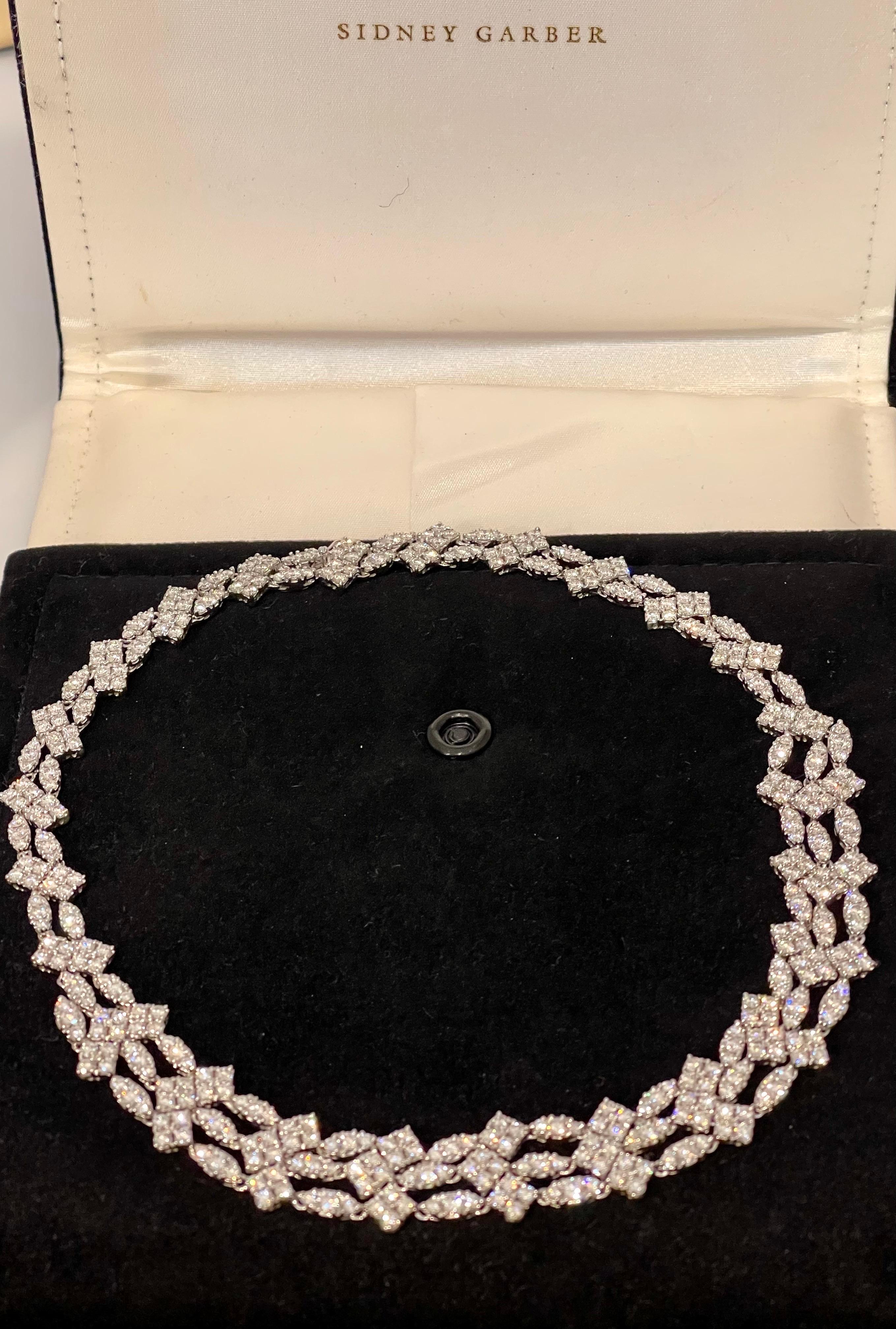 Women's Sidney Garber's Vintage 35 Ct Diamond Bridal Necklace 18 Karat White Gold 60 Gm For Sale