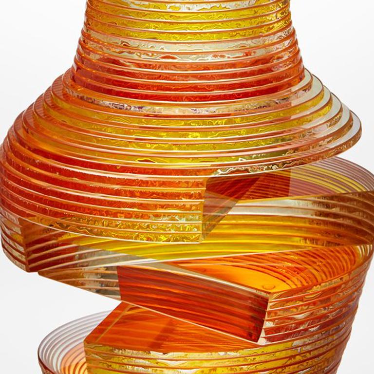 Vaso solido Form A #37 - Abstract Sculpture Grigio di Sidney Hutter