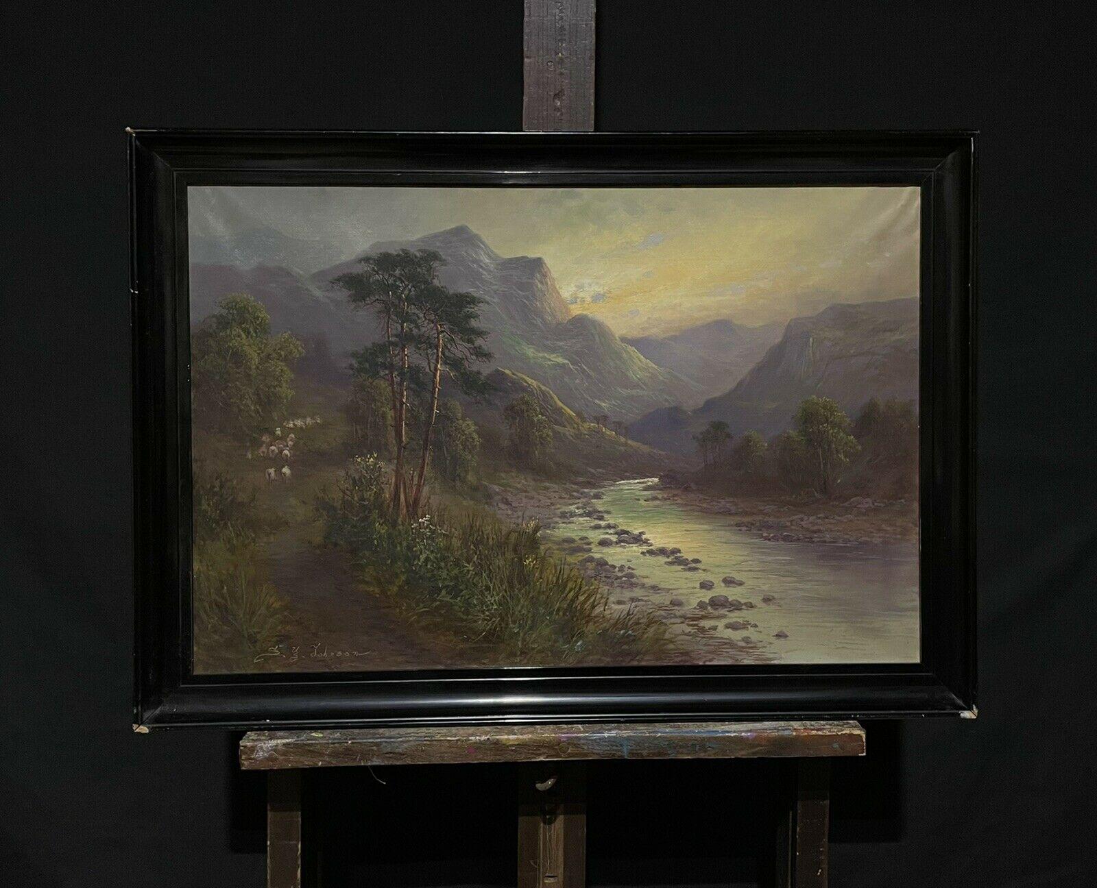 Grande peinture à l'huile ancienne de paysage écossais des Highlands, représentant des moutons dans une vallée de la rivière - Painting de Sidney Yates Johnson