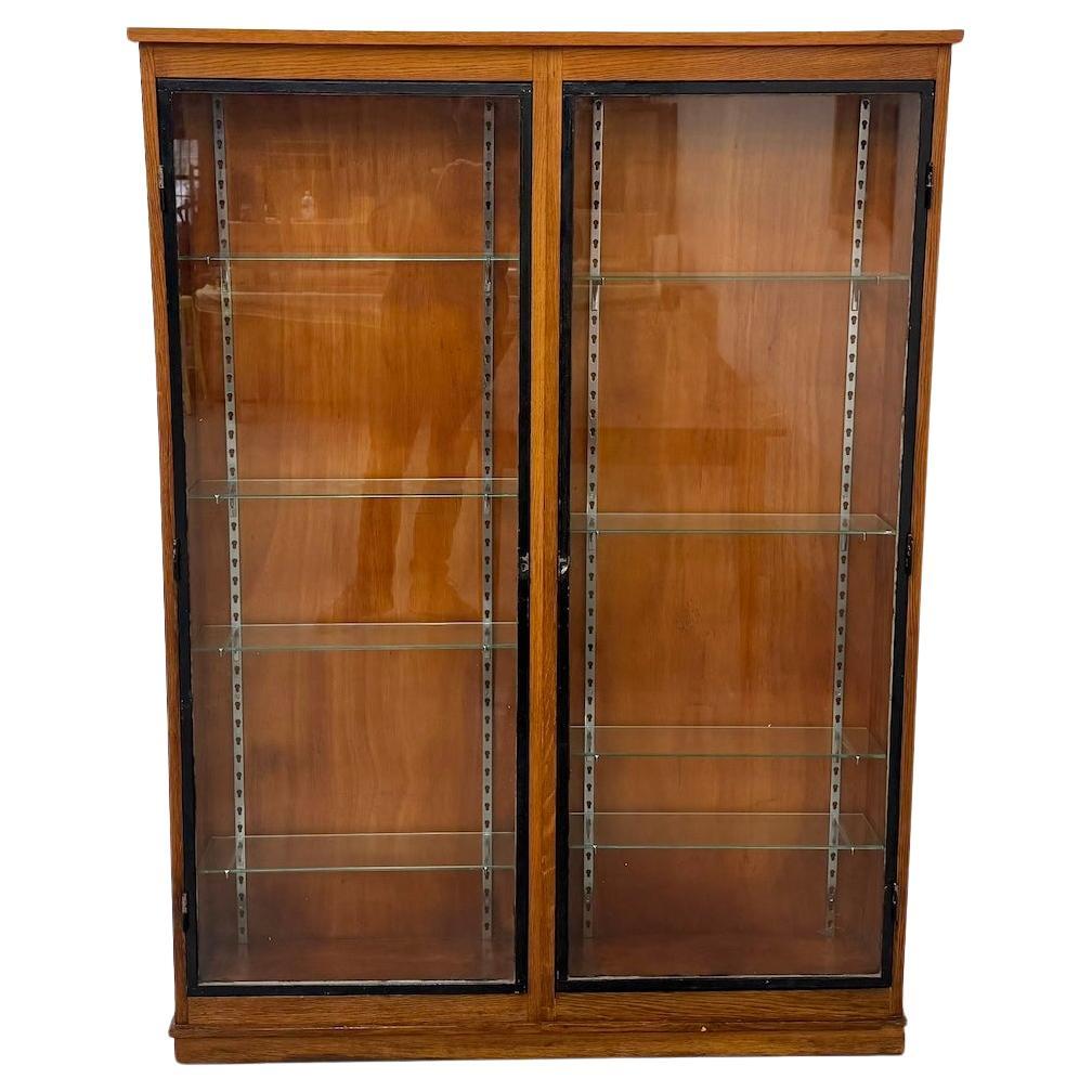 Siegel Paris Wall Display Cabinet – Oak & Glass – 1950s For Sale