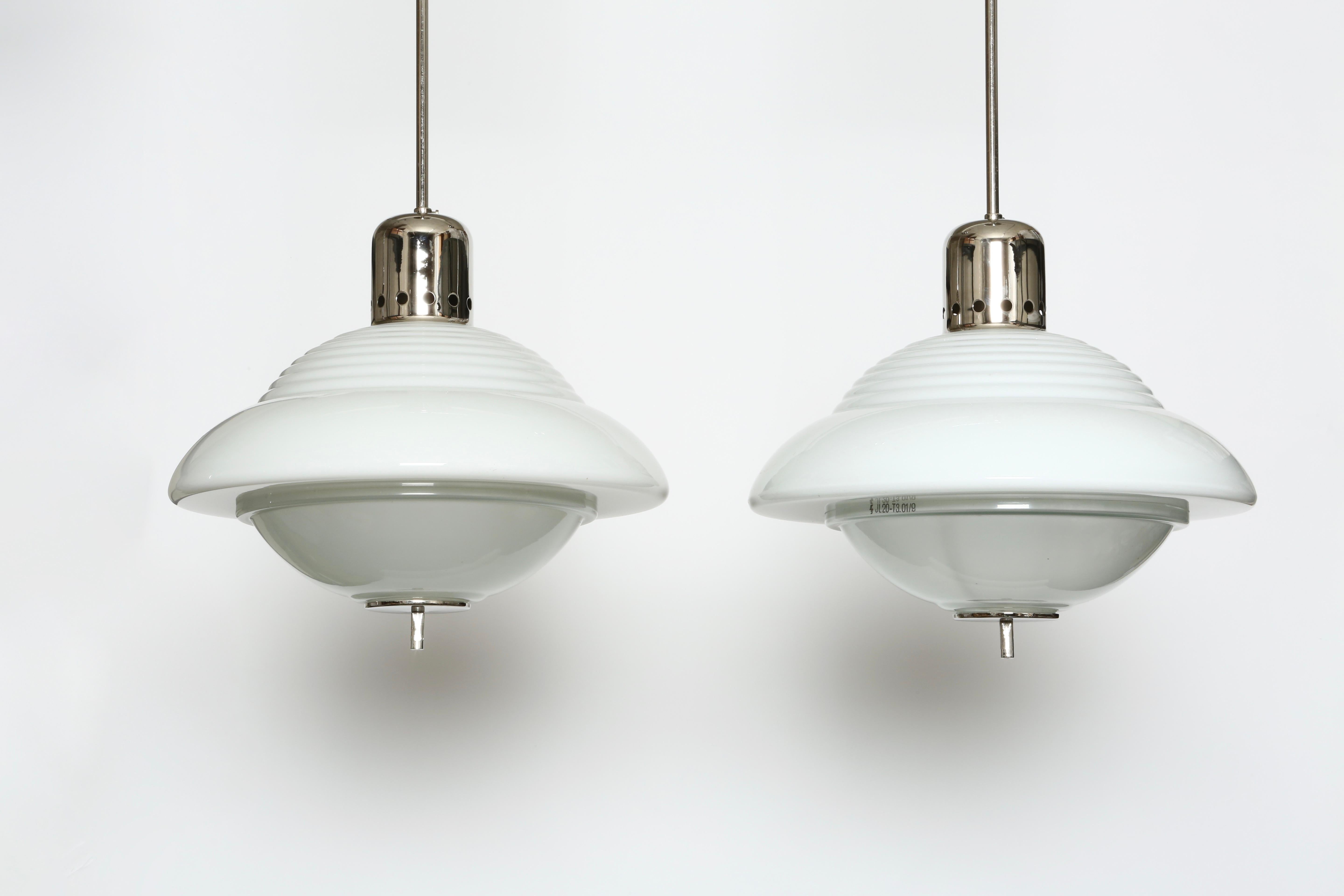 Mid-Century moderno Plafoniere Siemens, una coppia Germania anni '40 in vendita