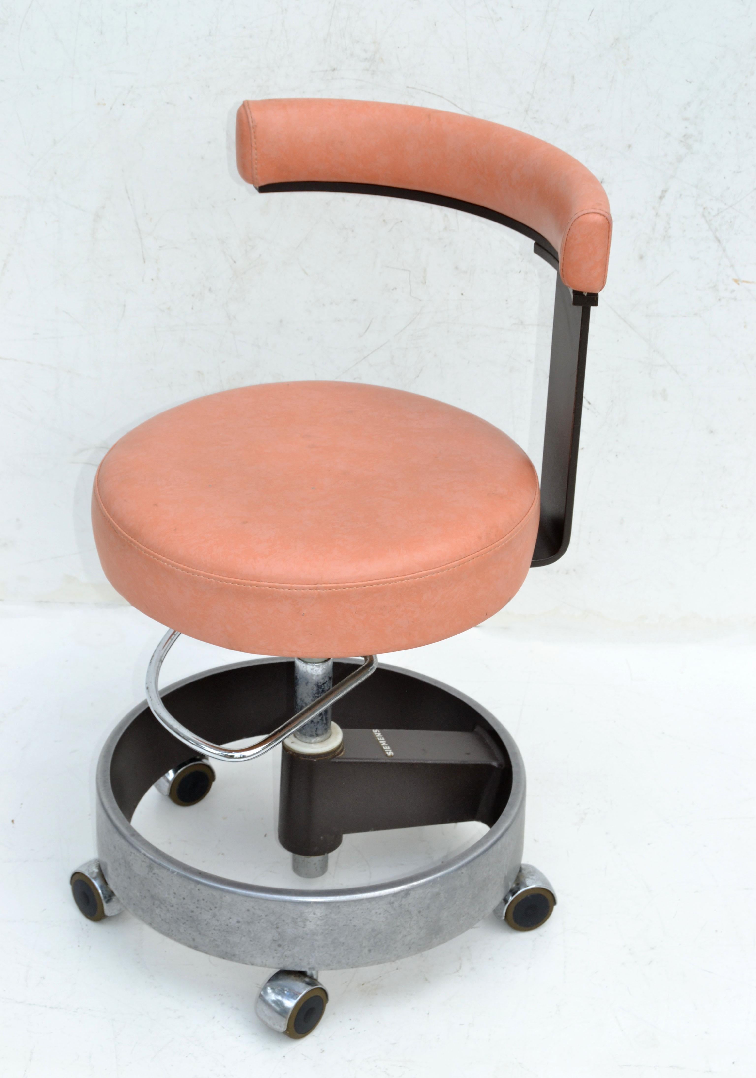 Siemens Vintage Industrial German Office, Dental, Medical Stool Peach Leather  In Fair Condition For Sale In Miami, FL