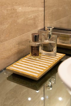 Siena Italienisches Marmortablett, Medium von Rytsola Collections