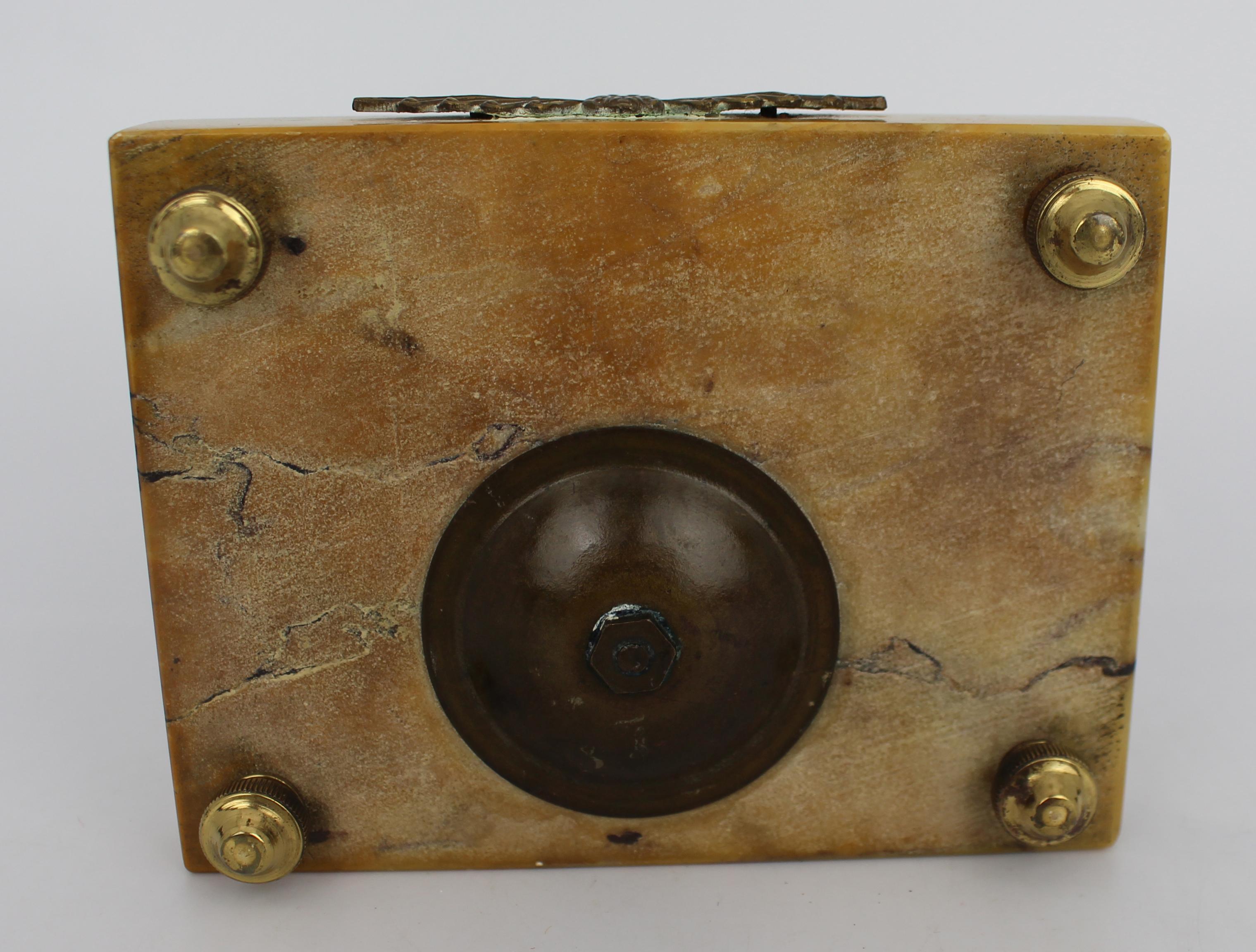 Tintero de mármol y ormolu de Siena, c.1900 en venta 7