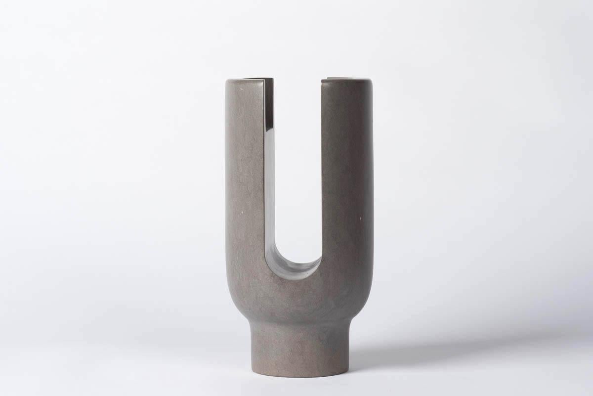 Sienna brown lyra candleholder by Dan Yeffet
Dimensions: Ø 143 x H 275 mm
Materials: Marble 


Marble available:
Marquina
Grey St Laurent
Portoro
Paonazzo
Calacatta


Born in 1971 in Jerusalem, Israel. Studied Industrial Design at