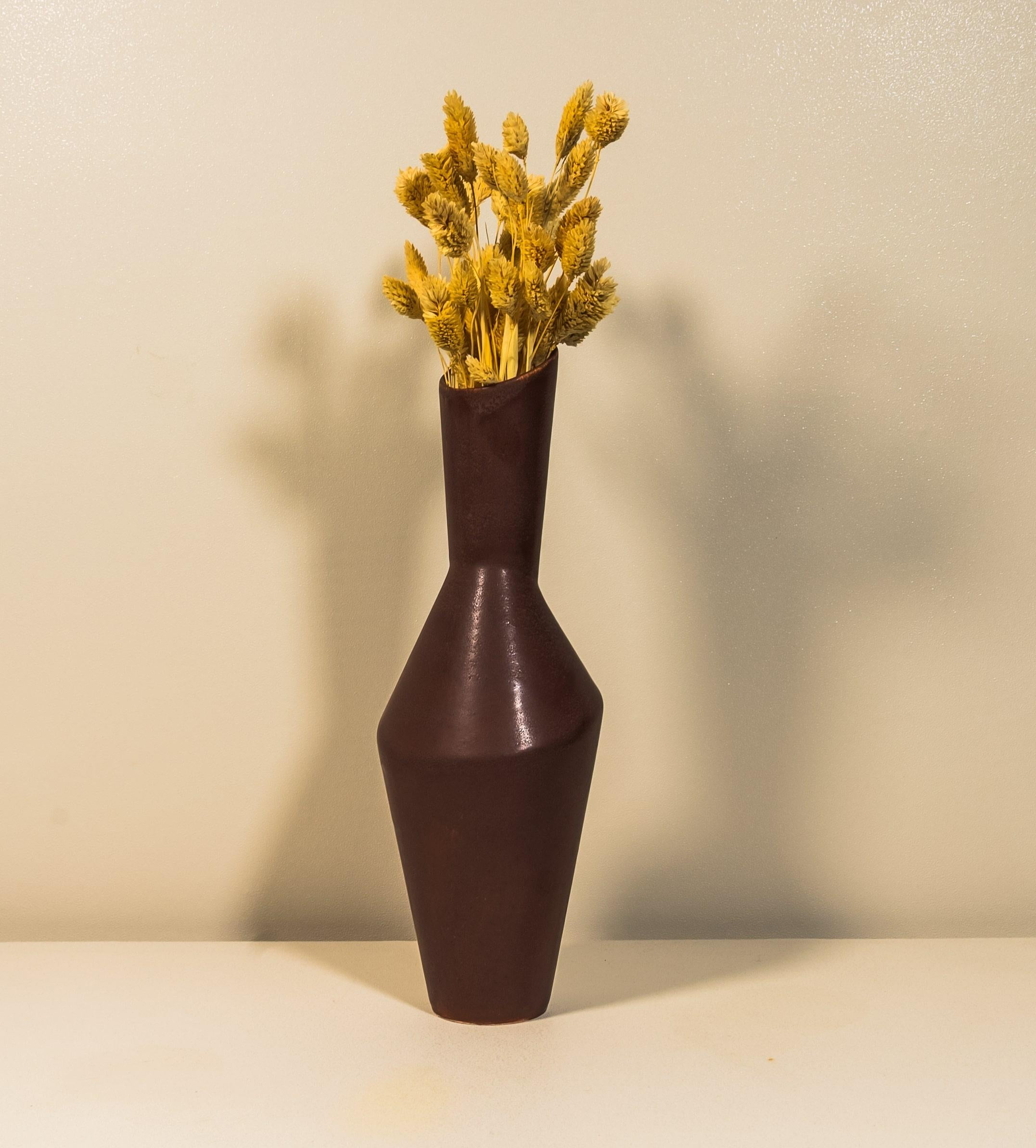 Vernissé Vase Sienna Elegance Contemporary in Handcrafted Ceramic by Busra Ozdemir en vente