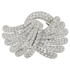 Siera Anillo de Cóctel Bypass de Oro Blanco de 18k con Diamantes Pave de 7,60 ctw y Alas de Pluma